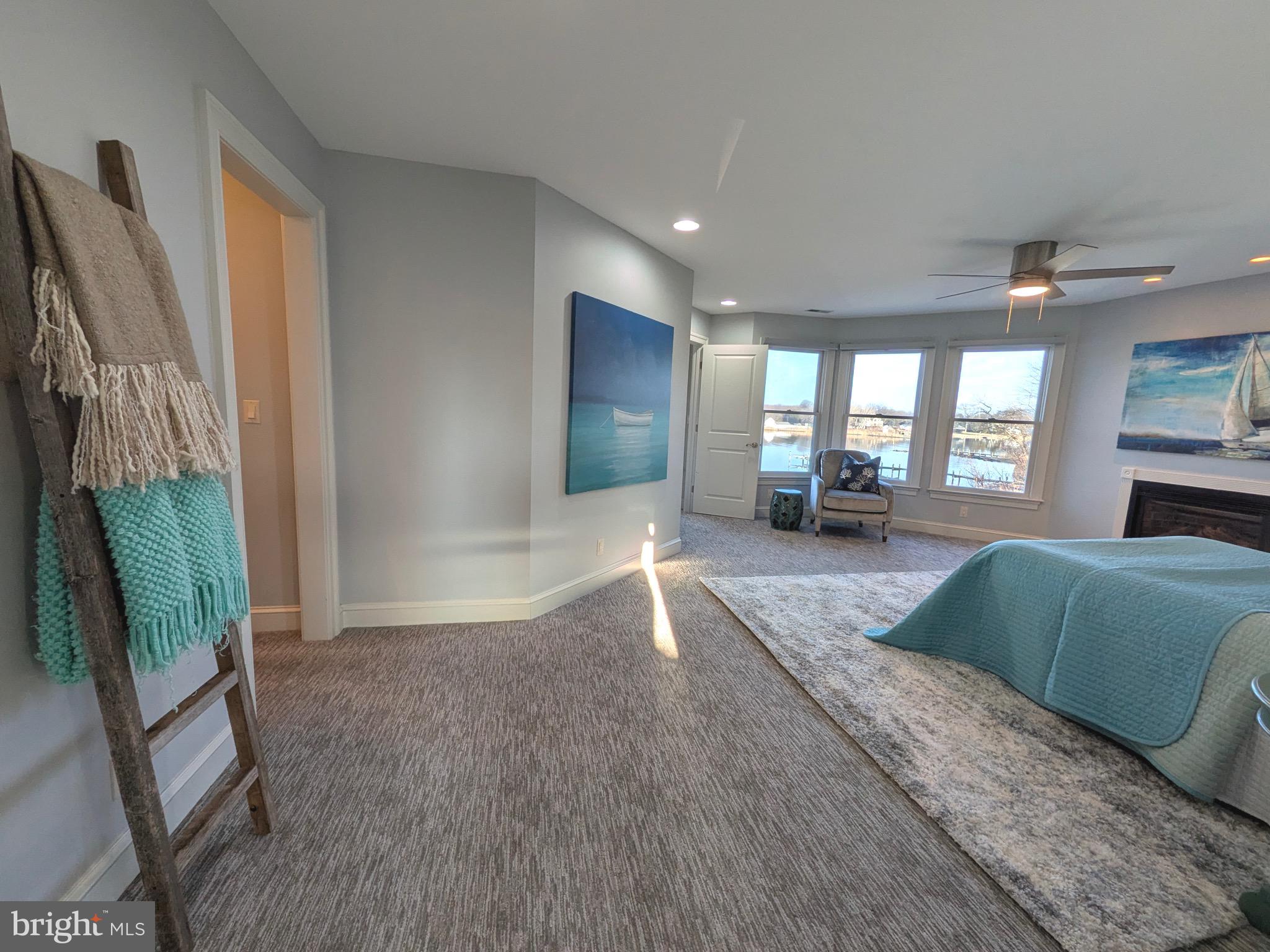 BAY CITY - Residential