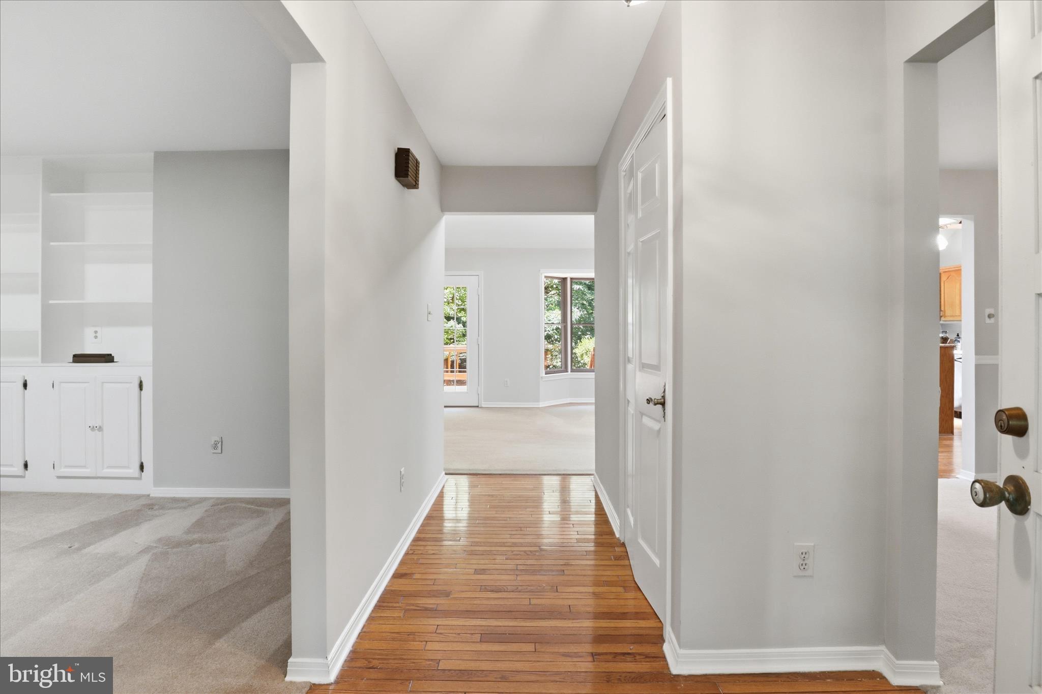 FOREST HILLS - Residential