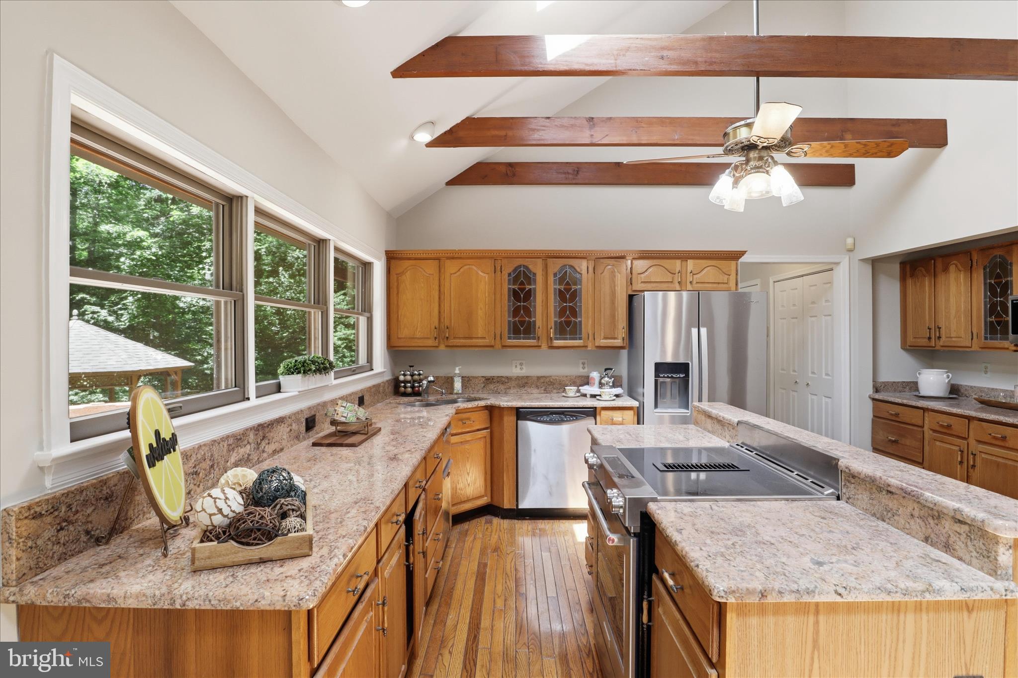 FOREST HILLS - Residential