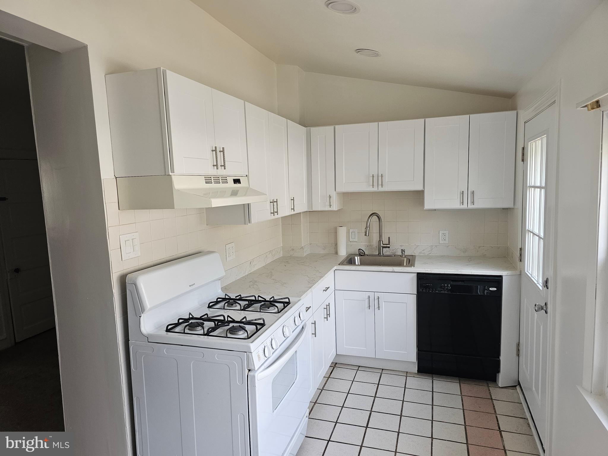 MANAYUNK - Residential