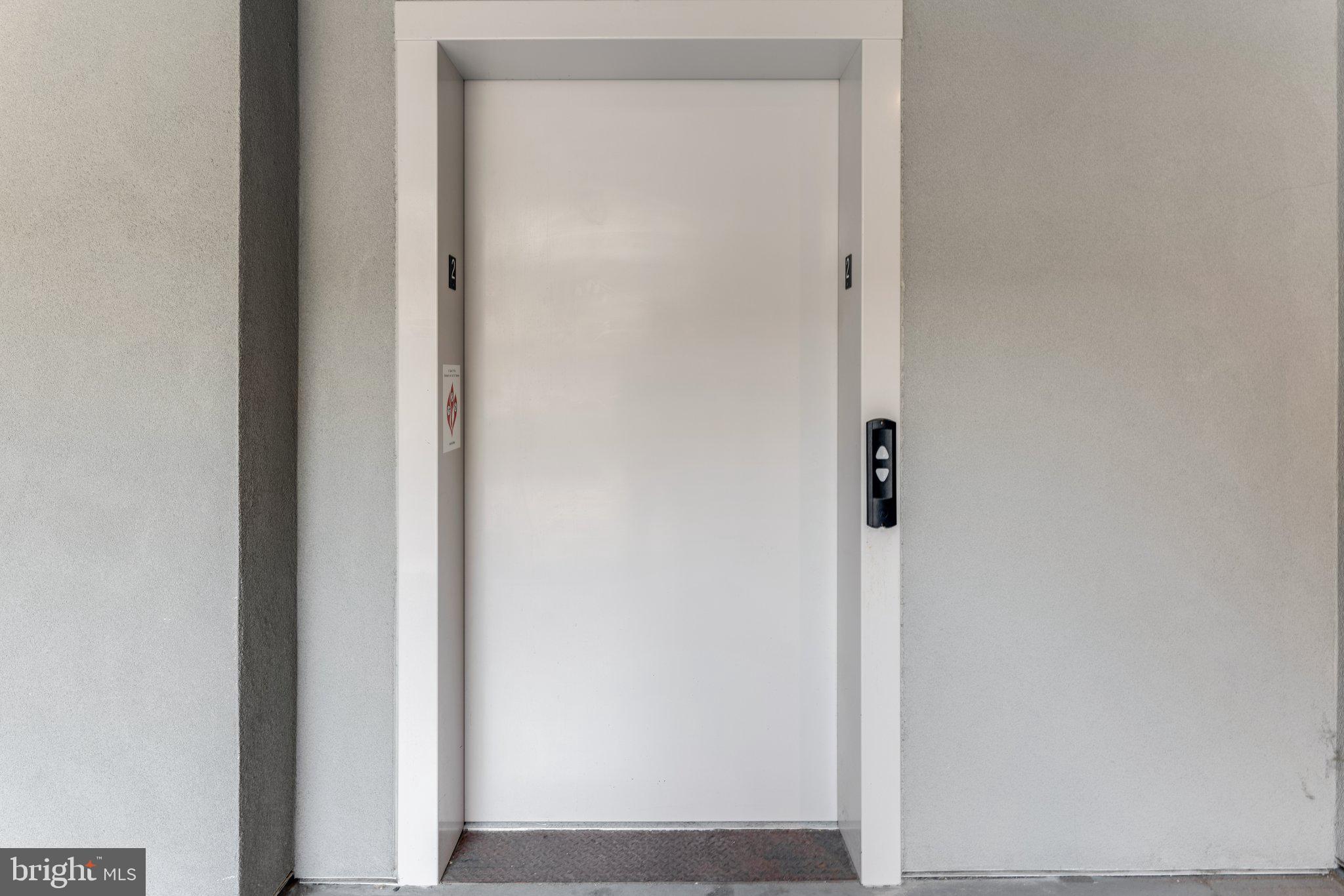 OLDE KENSINGTON - Residential Lease