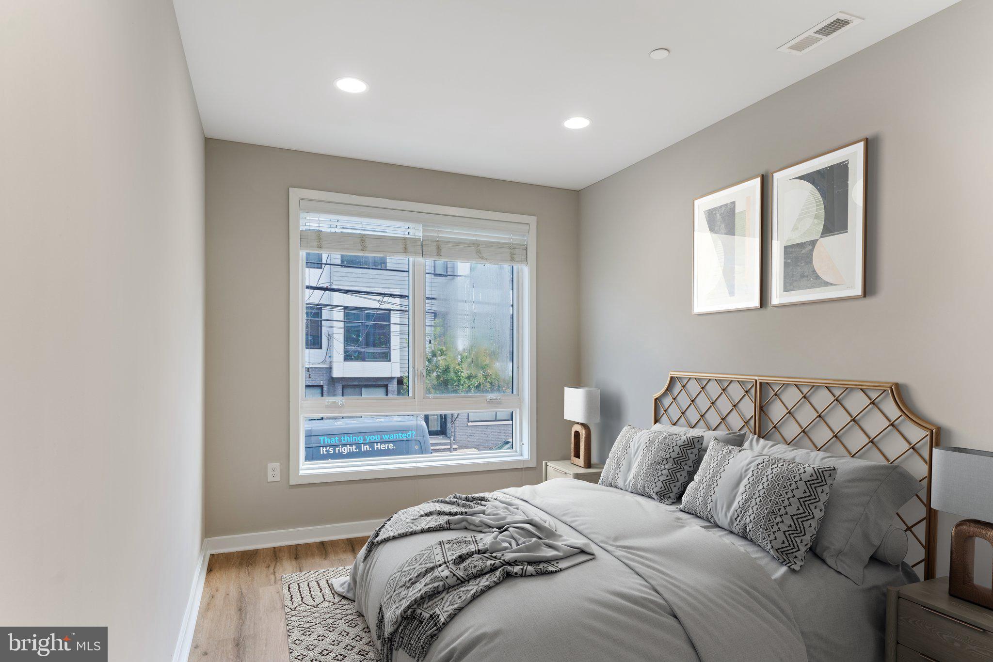OLDE KENSINGTON - Residential Lease