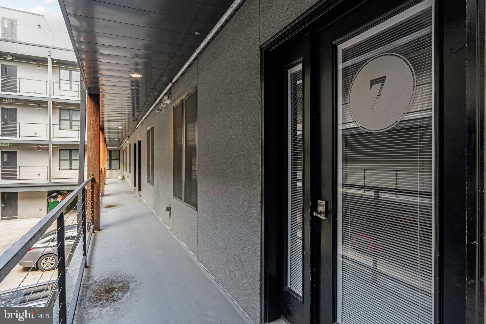 OLDE KENSINGTON - Residential Lease