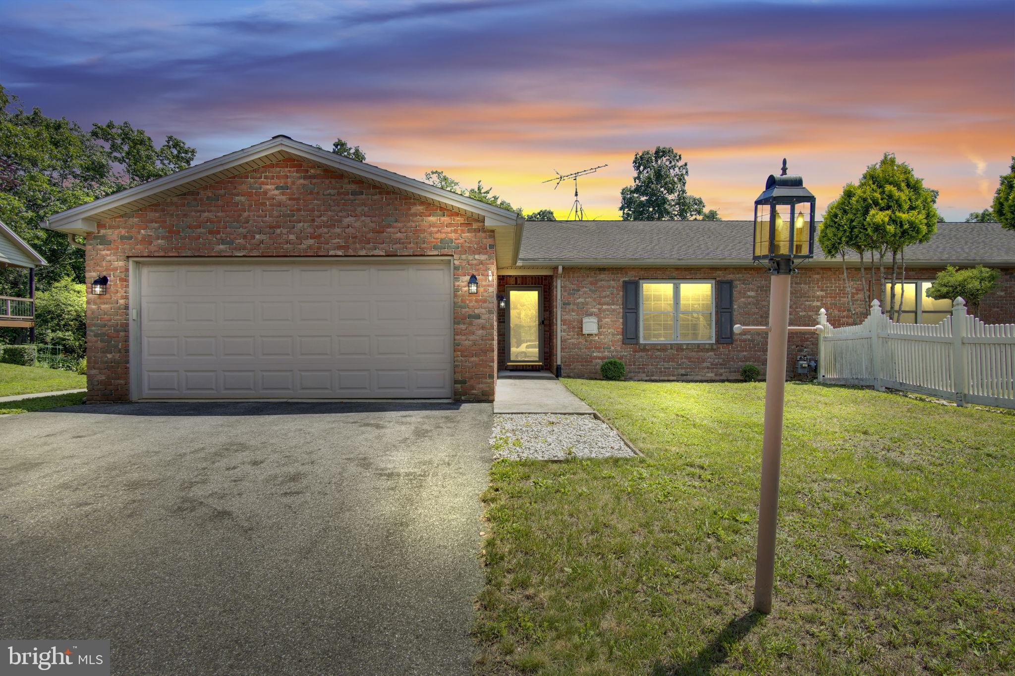 KINGSBROOK - Residential
