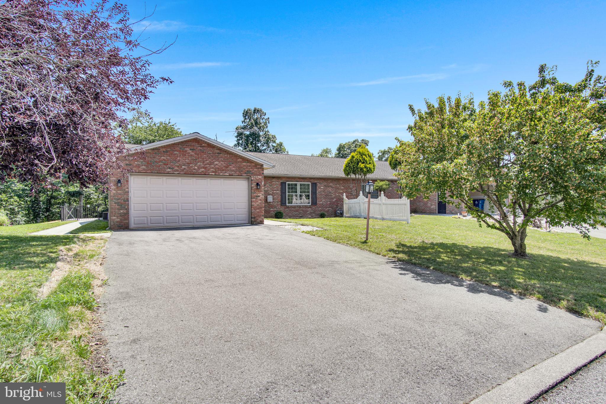 KINGSBROOK - Residential
