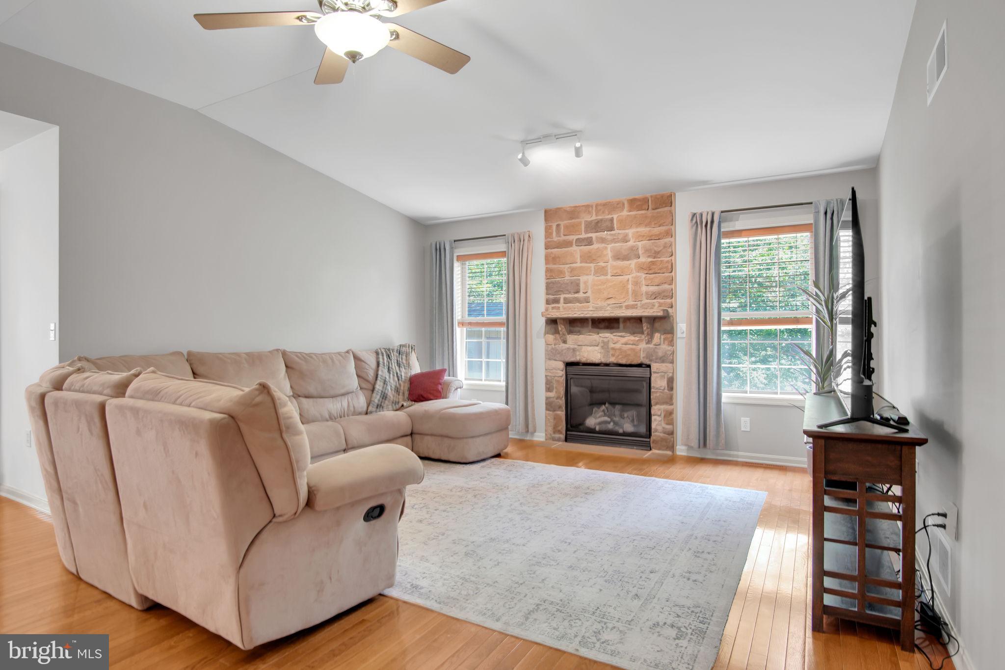 KINGSBROOK - Residential
