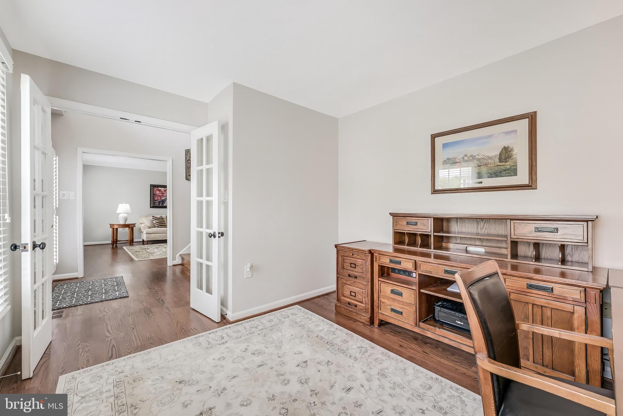 CHANTILLY HIGHLANDS - Residential