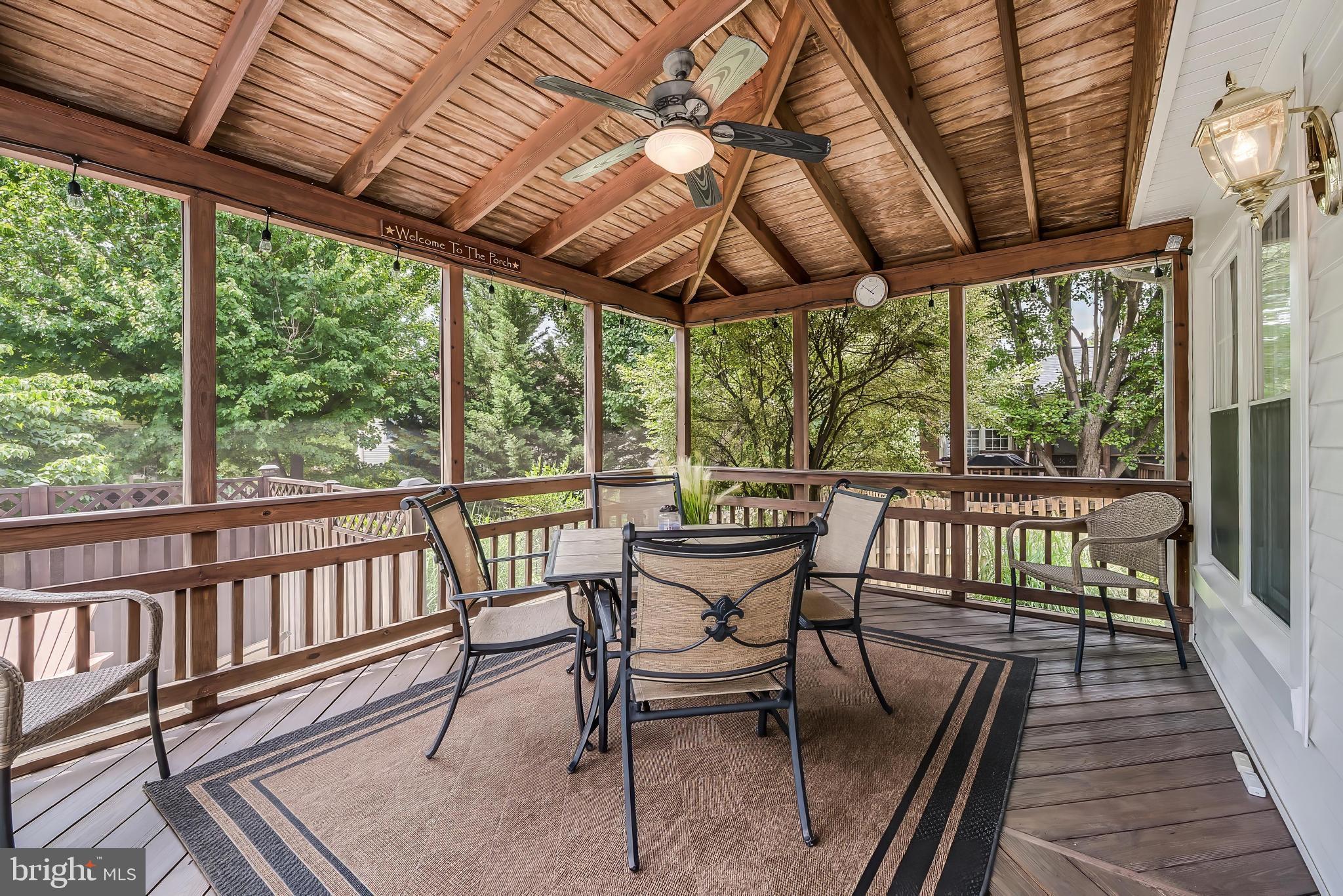 CHANTILLY HIGHLANDS - Residential