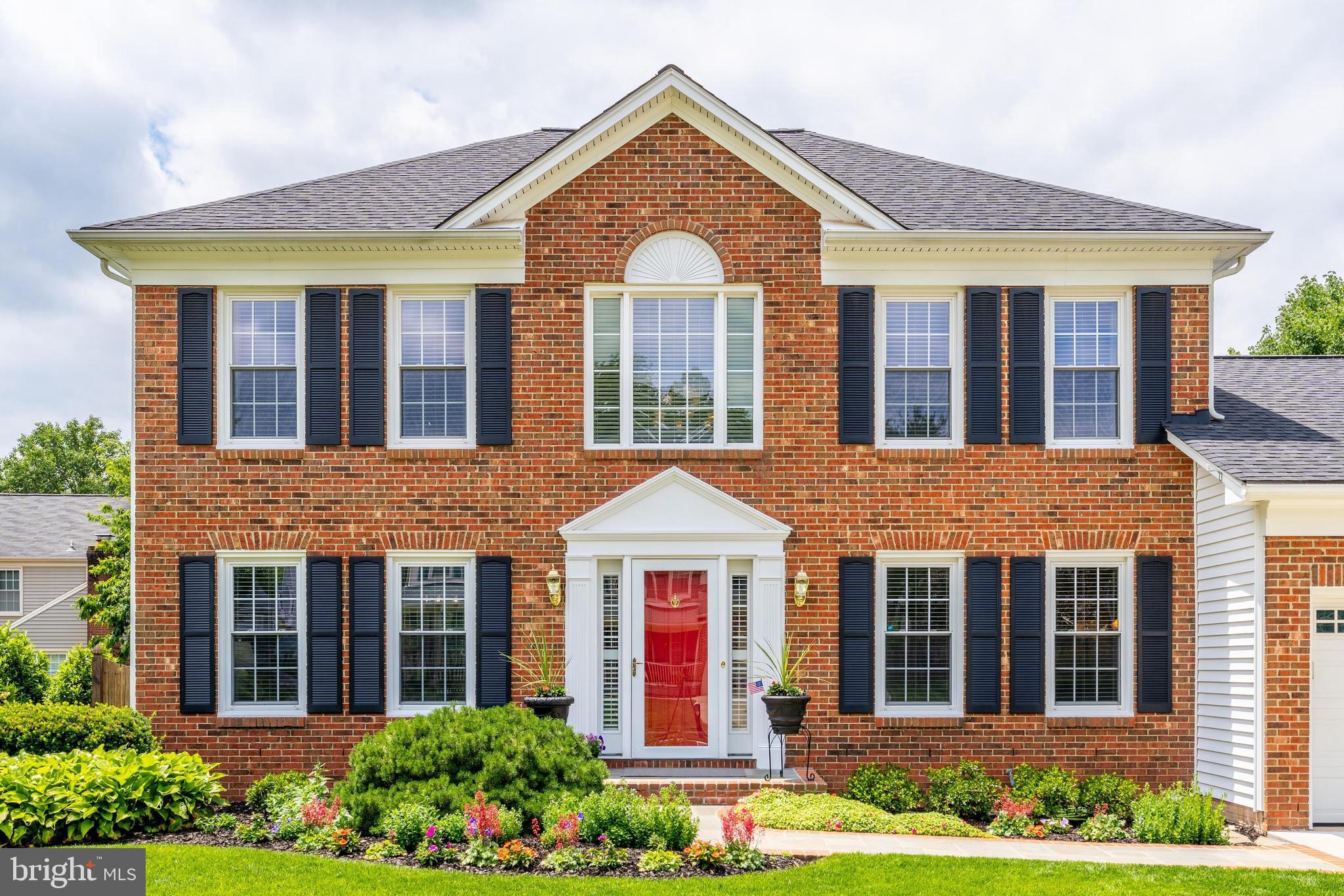 CHANTILLY HIGHLANDS - Residential