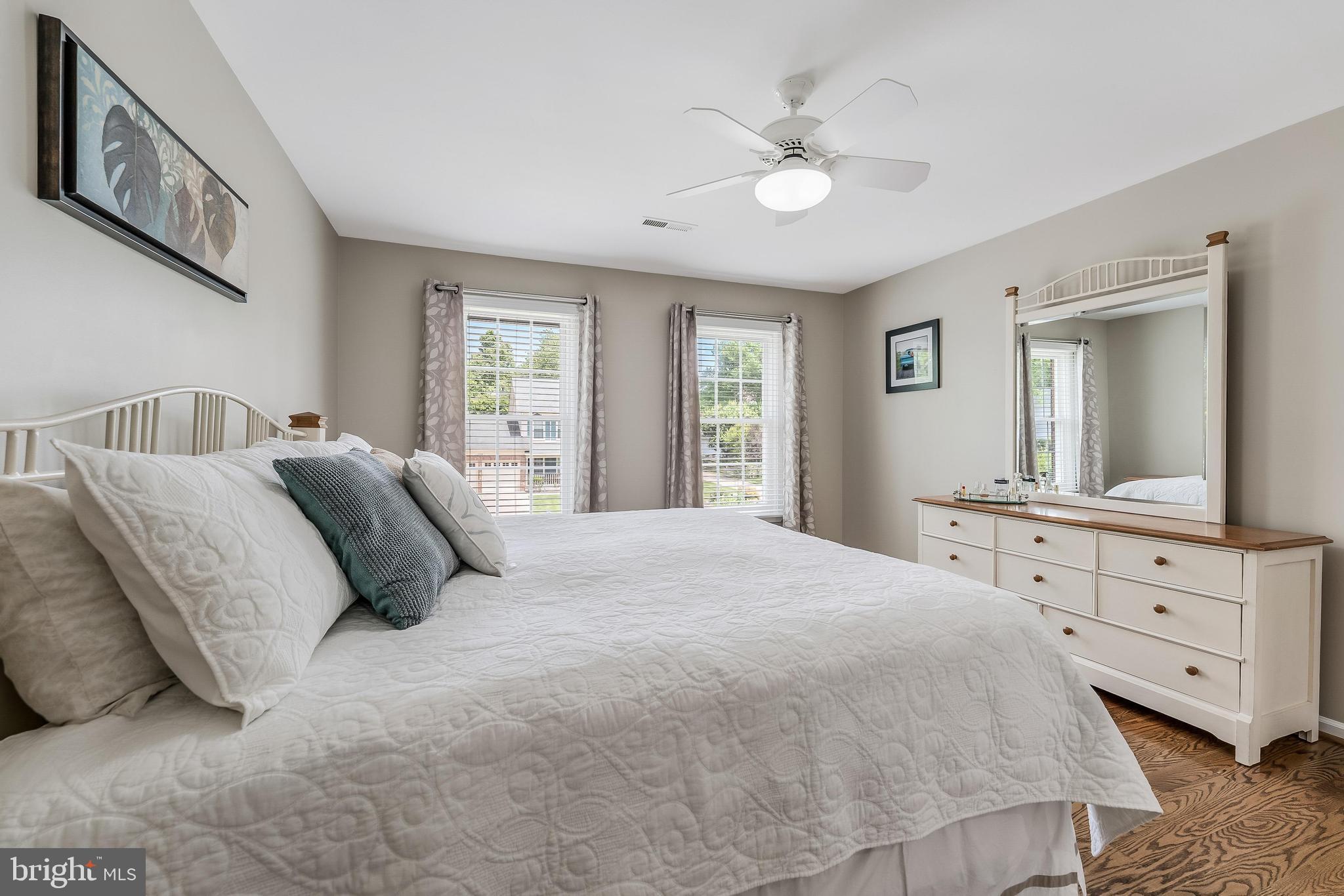 CHANTILLY HIGHLANDS - Residential