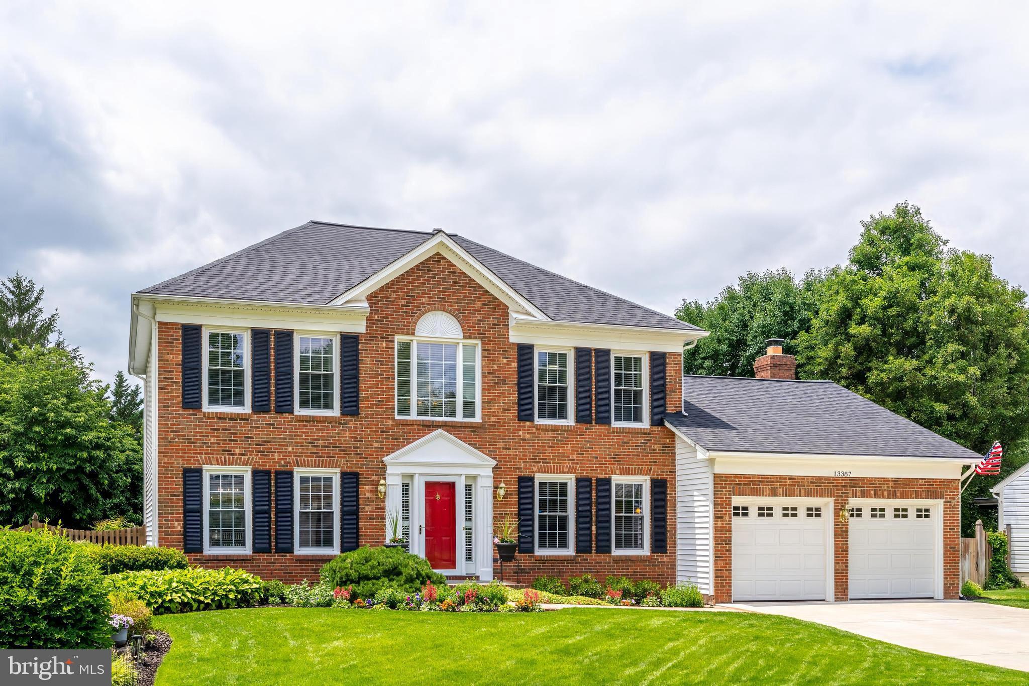 CHANTILLY HIGHLANDS - Residential