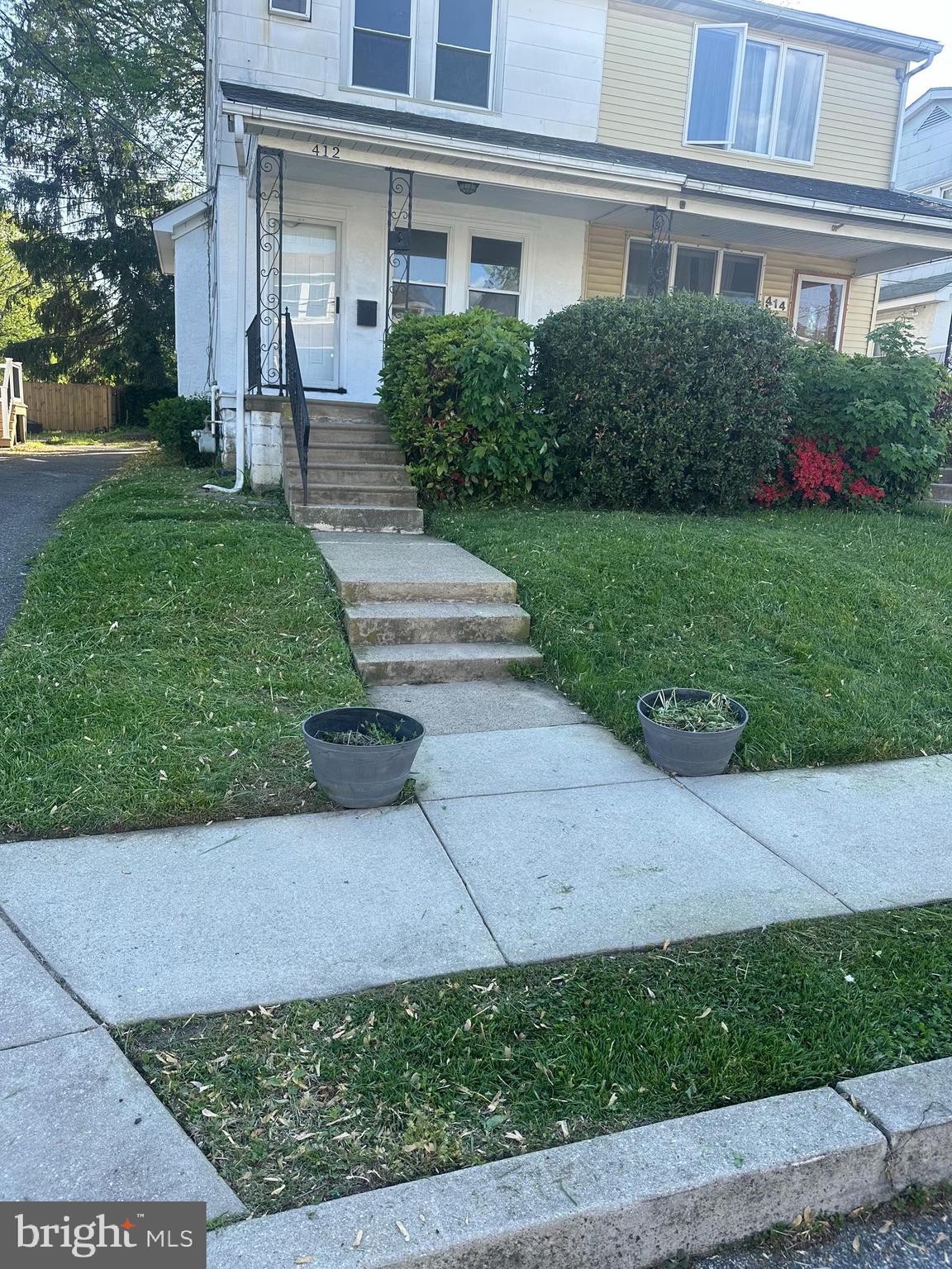 Newly Updated 3 Bedroom and 1 Bath House in Glenolden. Off Street parking, porch front. House has H/W floors throughout. Living room and dining room are freshly painted with the rest of the home. Kitchen gas an abundance of cabinet space, gas stove and refrigerator. There is a enclosed sun room in the rear of the property before you enter the back yard. Basement has washer and dryer hook up. Bedrooms are a nice size with ample closet space. Bathroom has shower over tub with ceramic tile surround, ceramic tile flooring and pedestal sink with vanity mirror. 
Applicant should have a credit score of 630 or higher with no judgements evictions or filings.  Income must be 3x's the monthly rent or higher (5200 ) monthly. 40 application fee to apply. Tenant pays gas, electric, water snow and grass.
