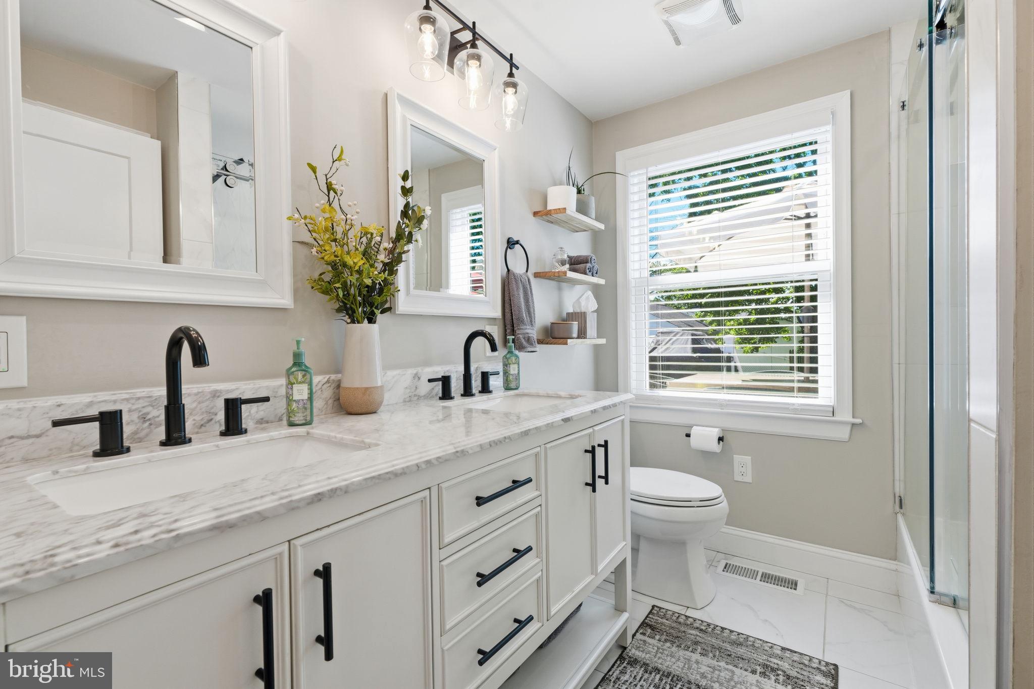 WASHINGTON HGTS - Residential
