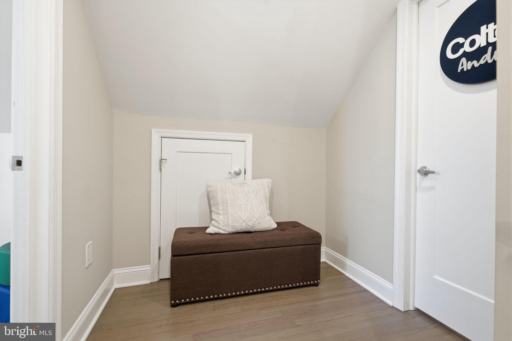 WASHINGTON HGTS - Residential