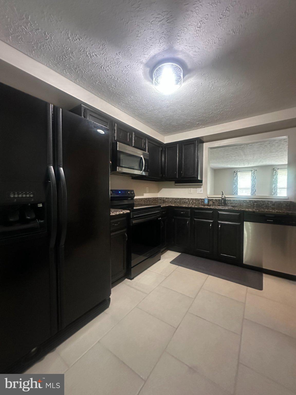 HICKORY RIDGE - Residential