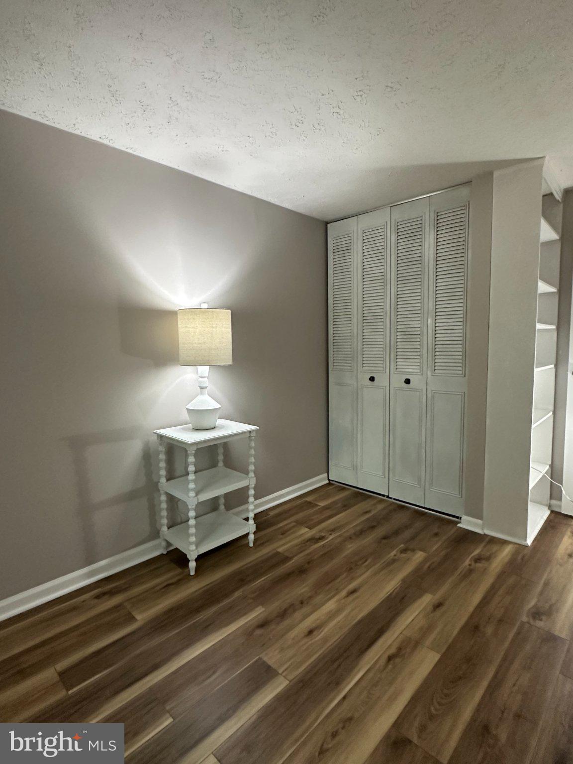 HICKORY RIDGE - Residential