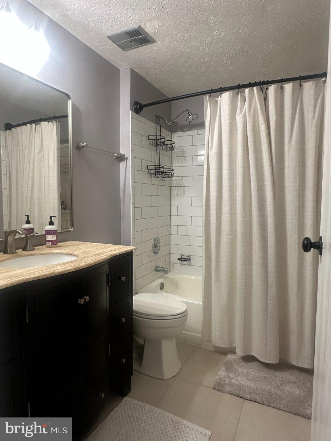 HICKORY RIDGE - Residential
