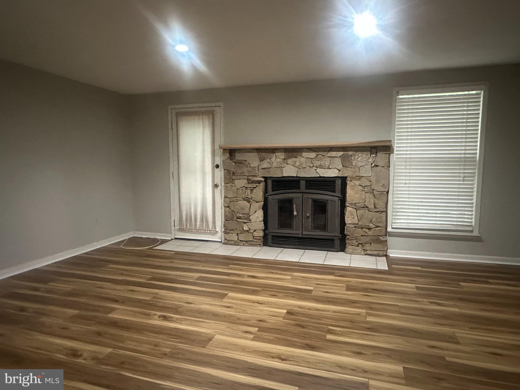 HICKORY RIDGE - Residential