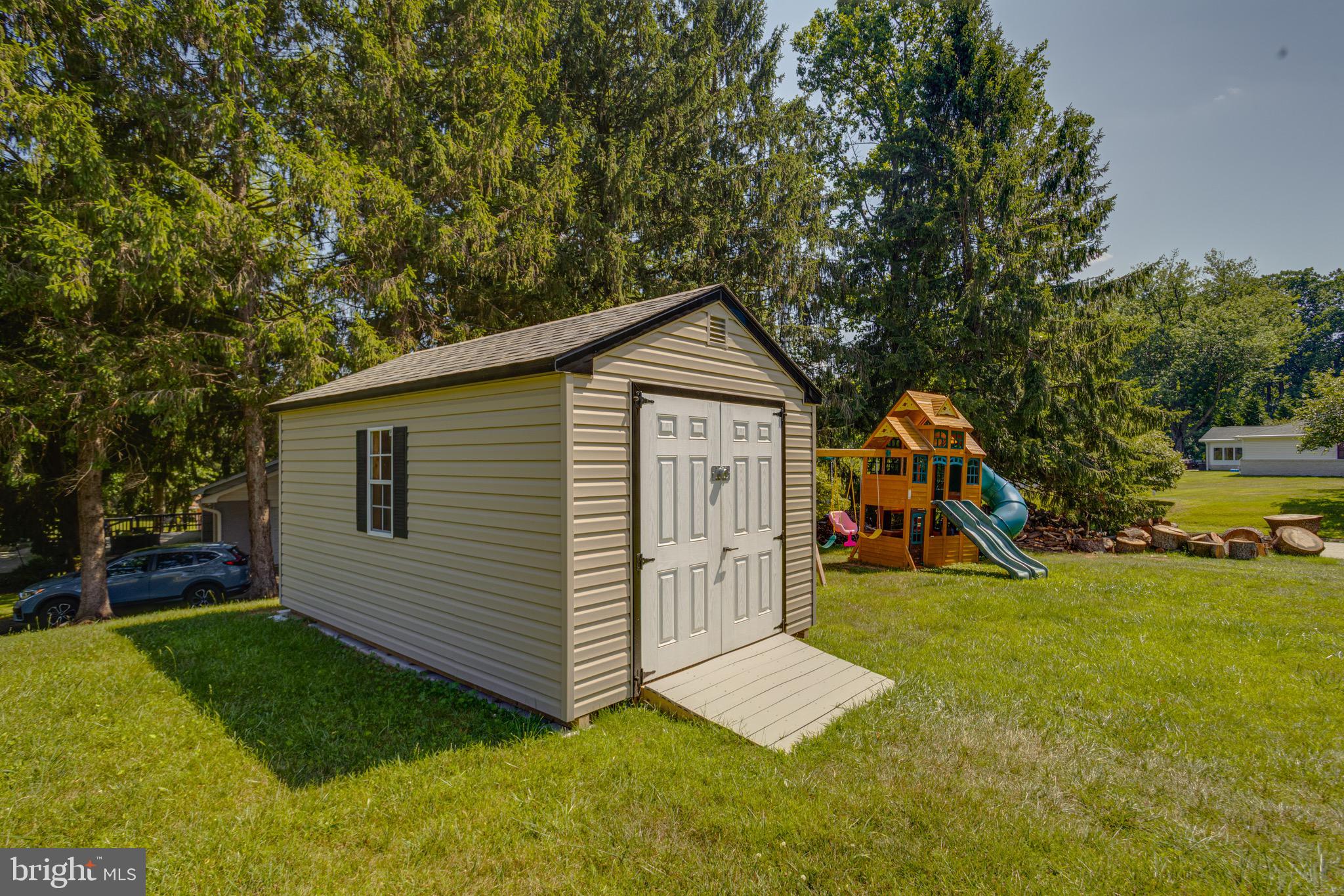 BRANDYWINE FARMS - Residential