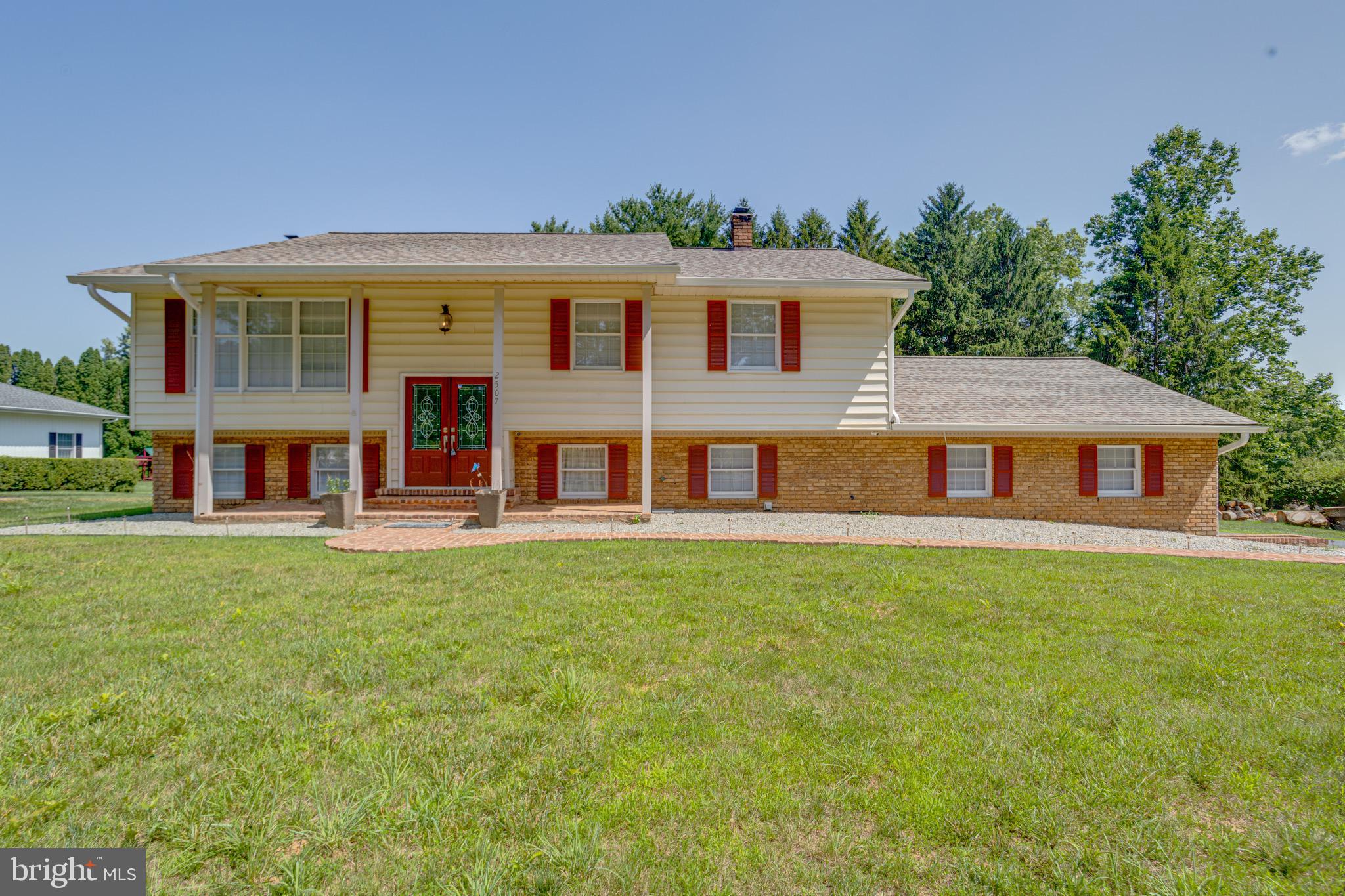 BRANDYWINE FARMS - Residential