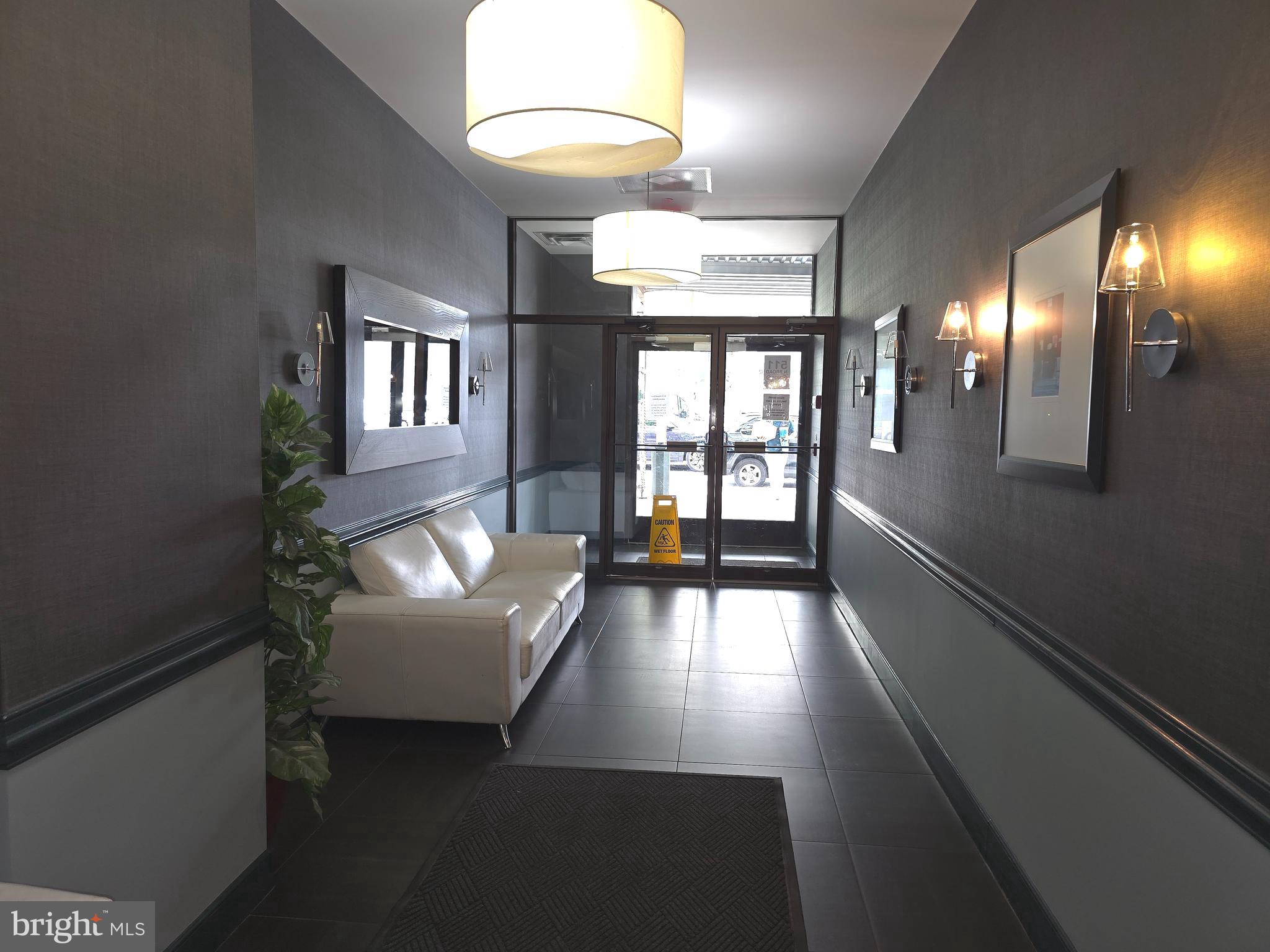 SPRING GARDEN - Residential