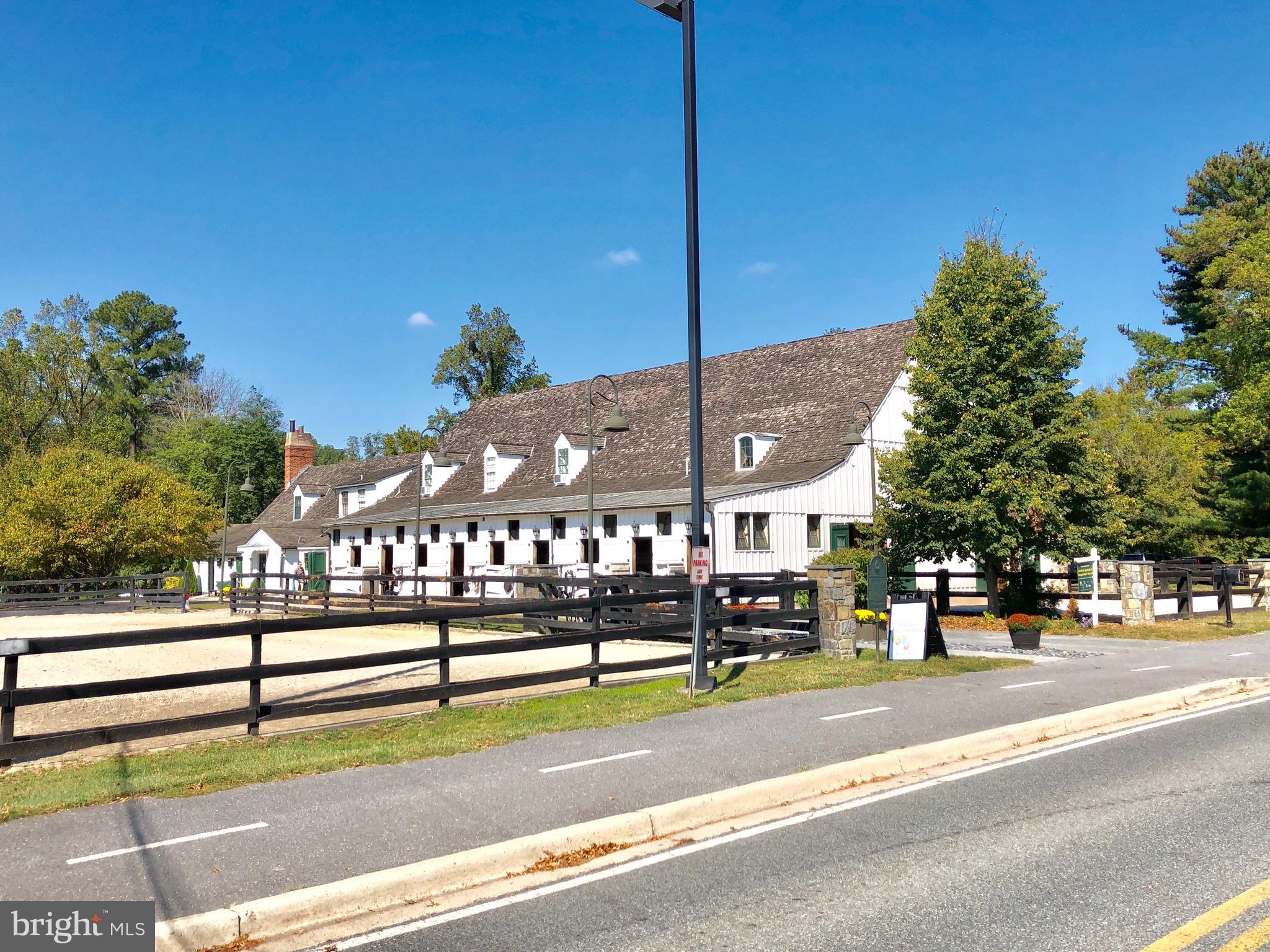 ROLLINGWOOD - Residential