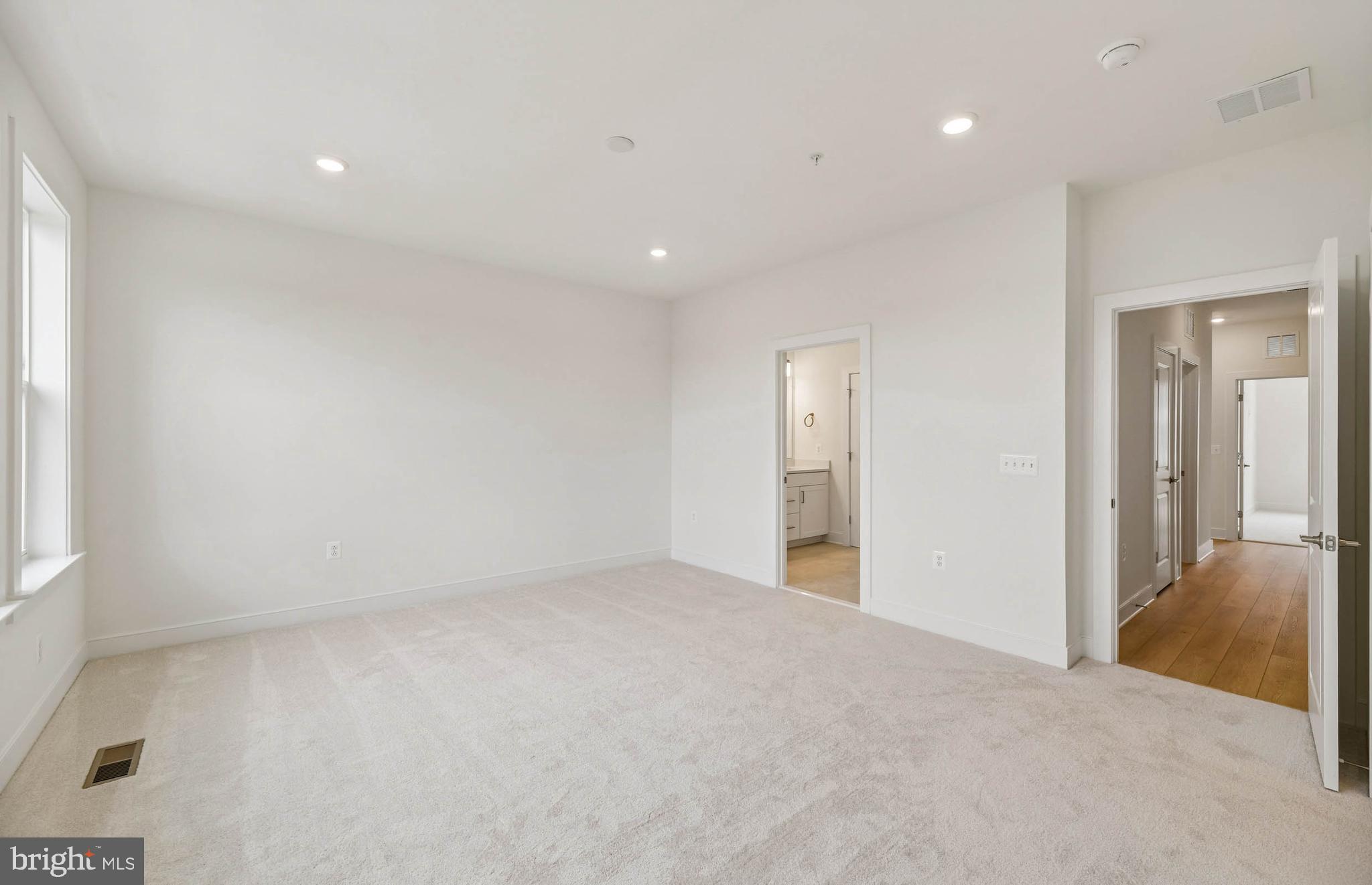 WATKINS MILL STATION - Residential