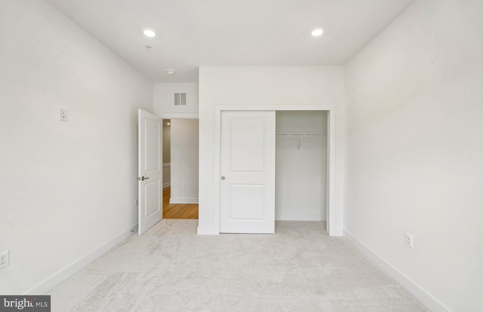WATKINS MILL STATION - Residential
