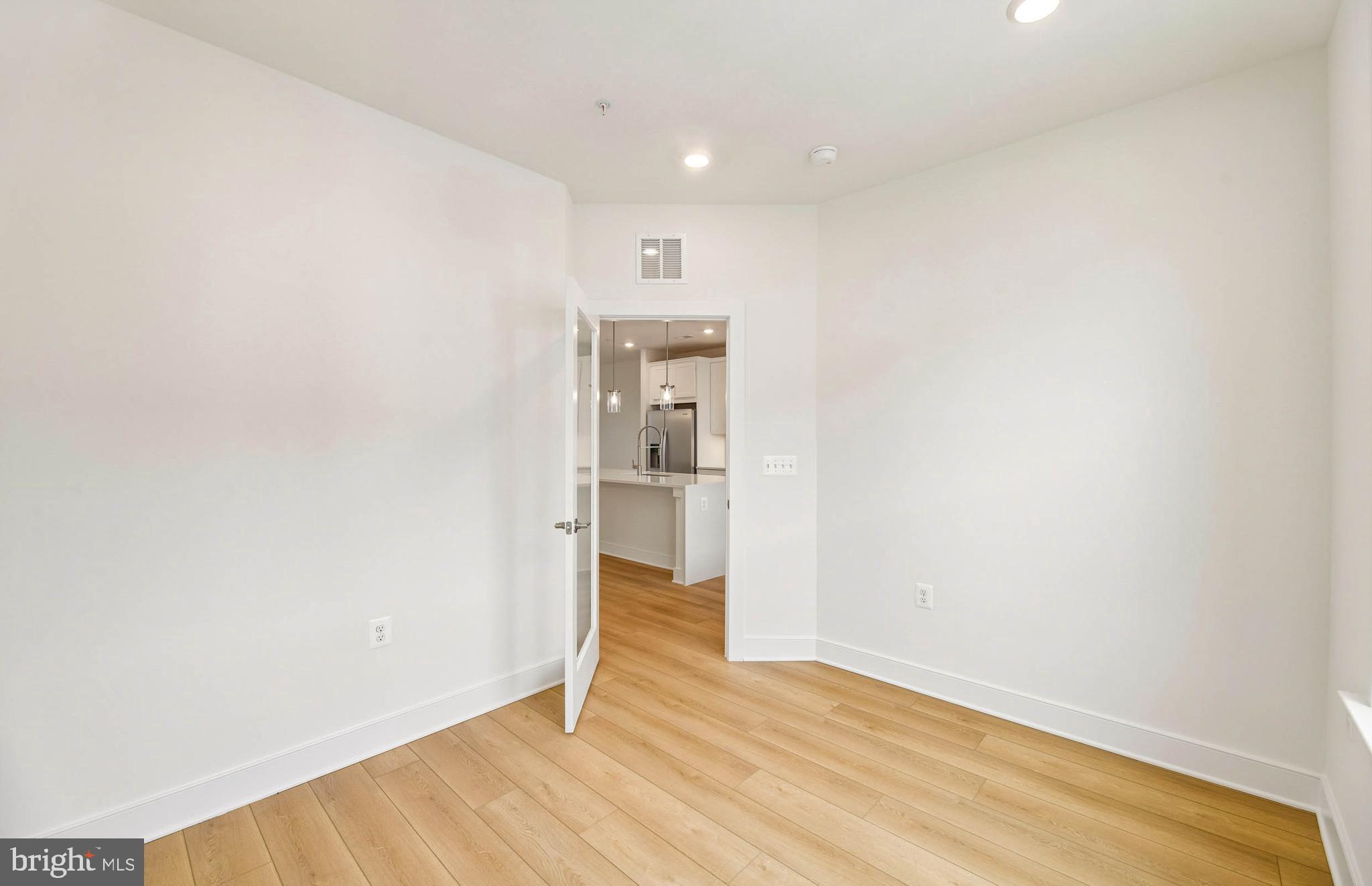 WATKINS MILL STATION - Residential