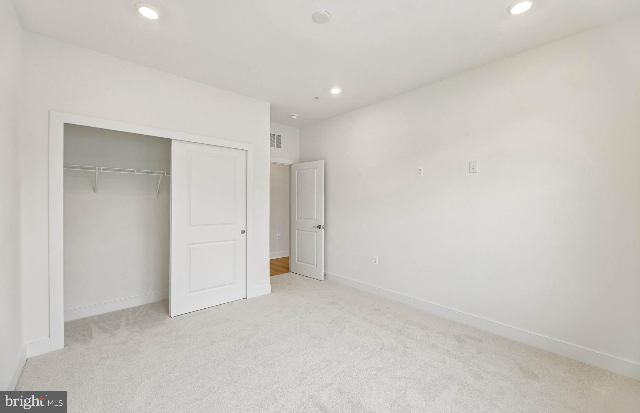 WATKINS MILL STATION - Residential