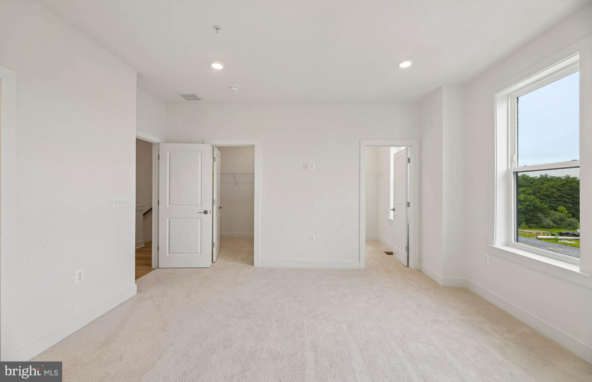 WATKINS MILL STATION - Residential