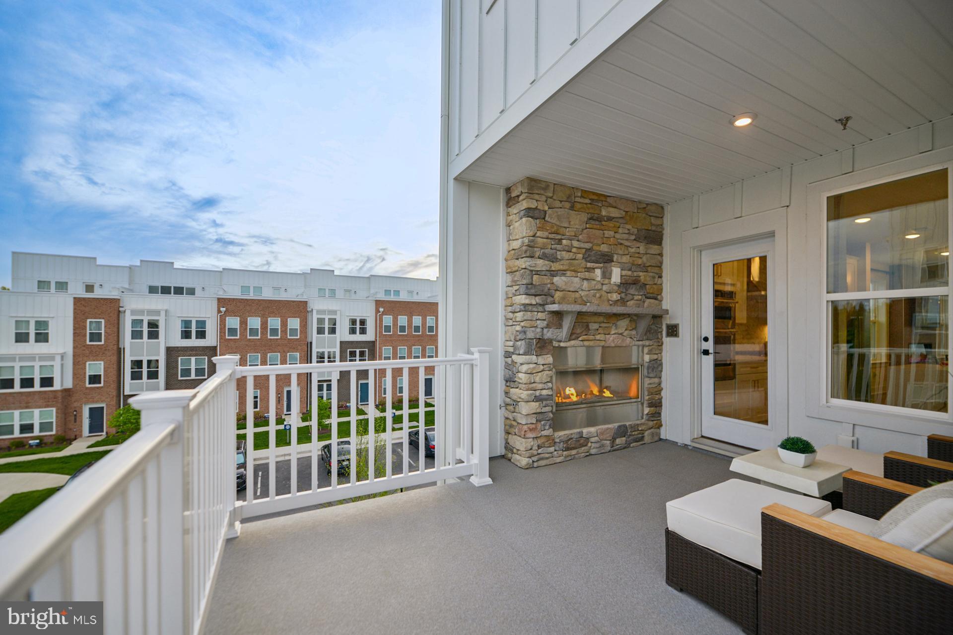 WATKINS MILL STATION - Residential
