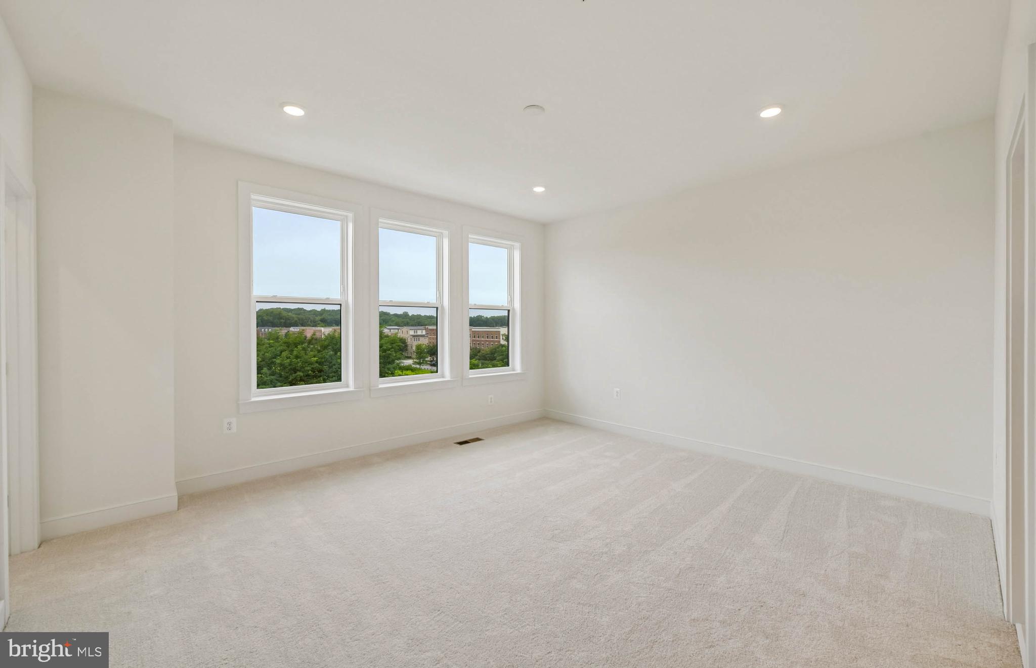 WATKINS MILL STATION - Residential