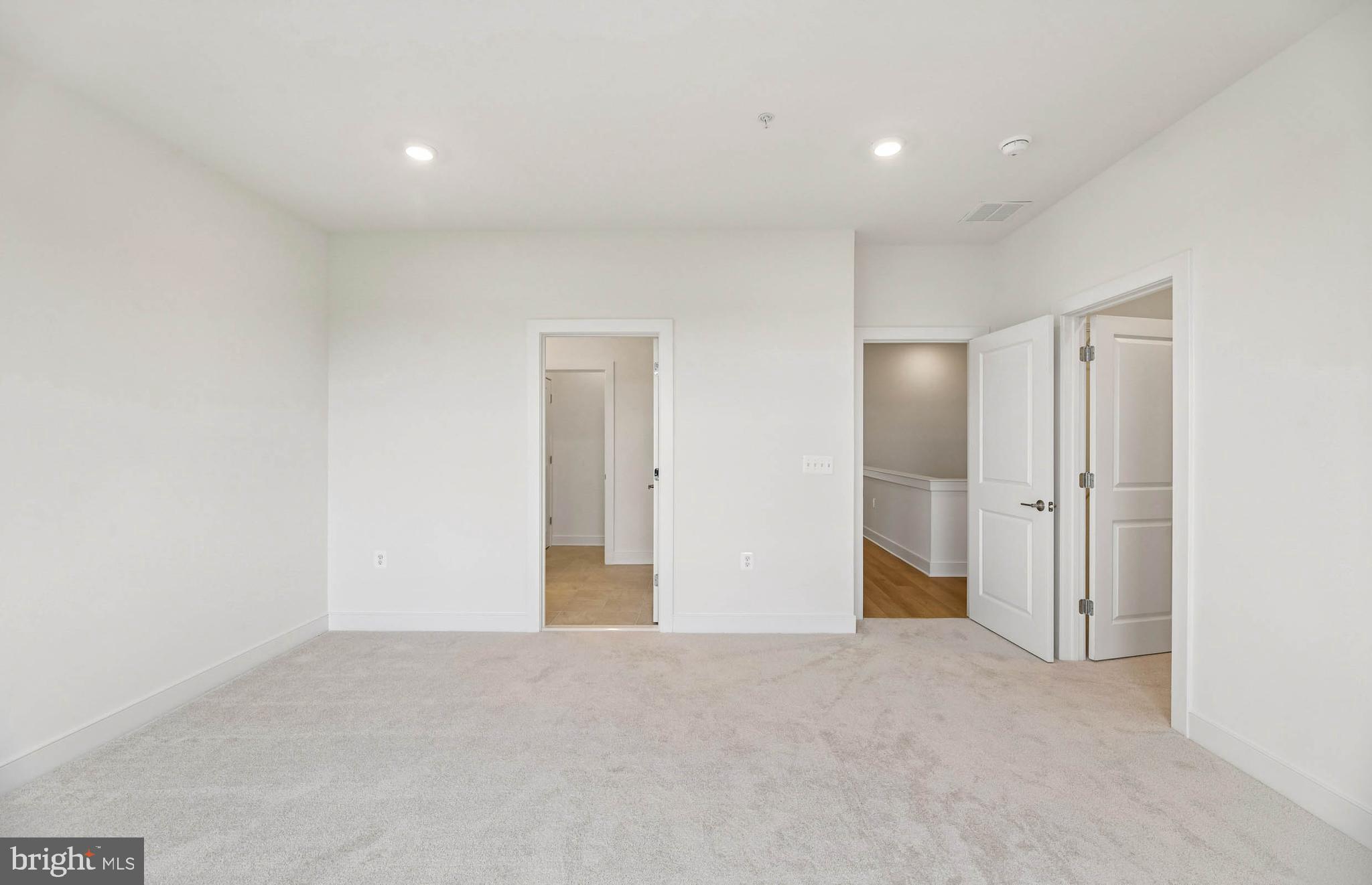 WATKINS MILL STATION - Residential