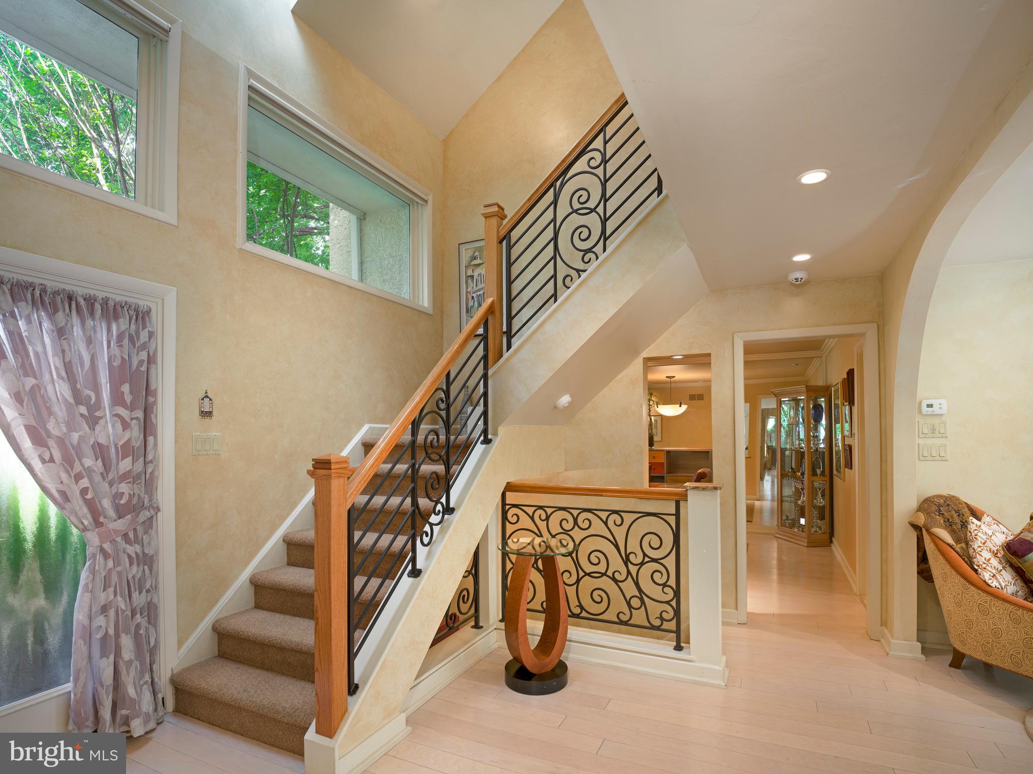 INDIAN CREEK - Residential