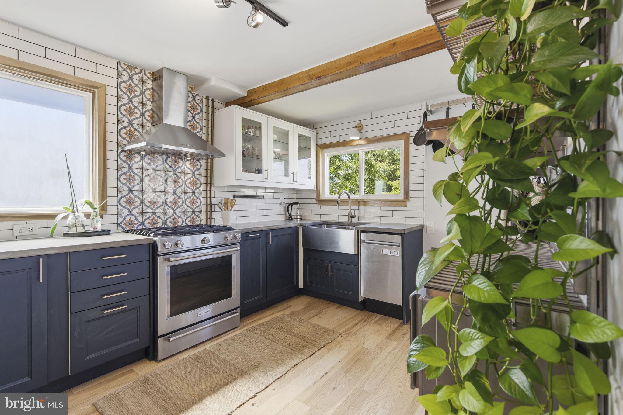 BLOOMSBURY FIELD - Residential