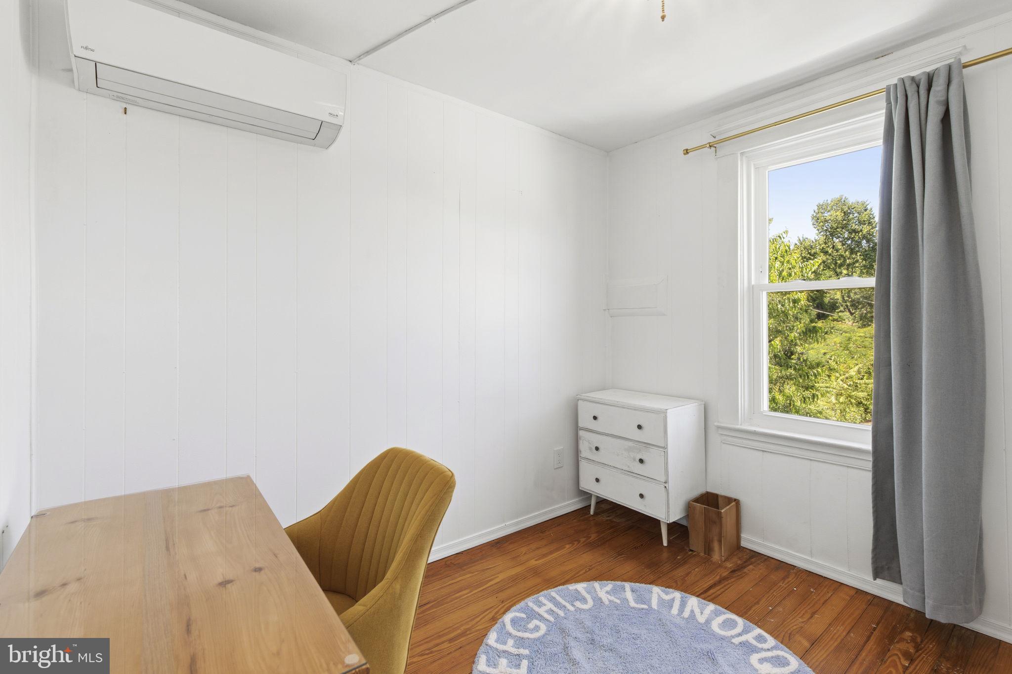 BLOOMSBURY FIELD - Residential