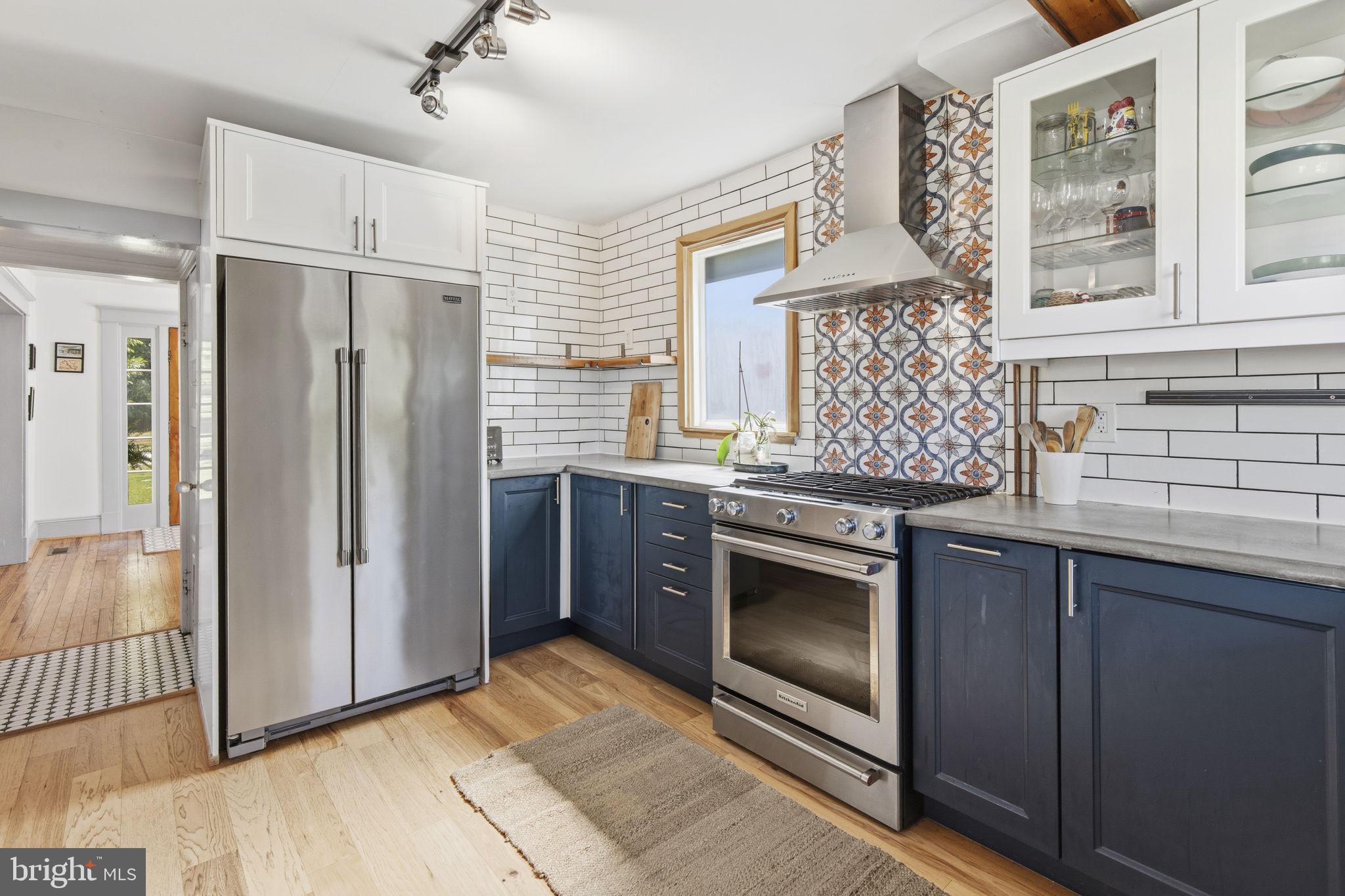 BLOOMSBURY FIELD - Residential