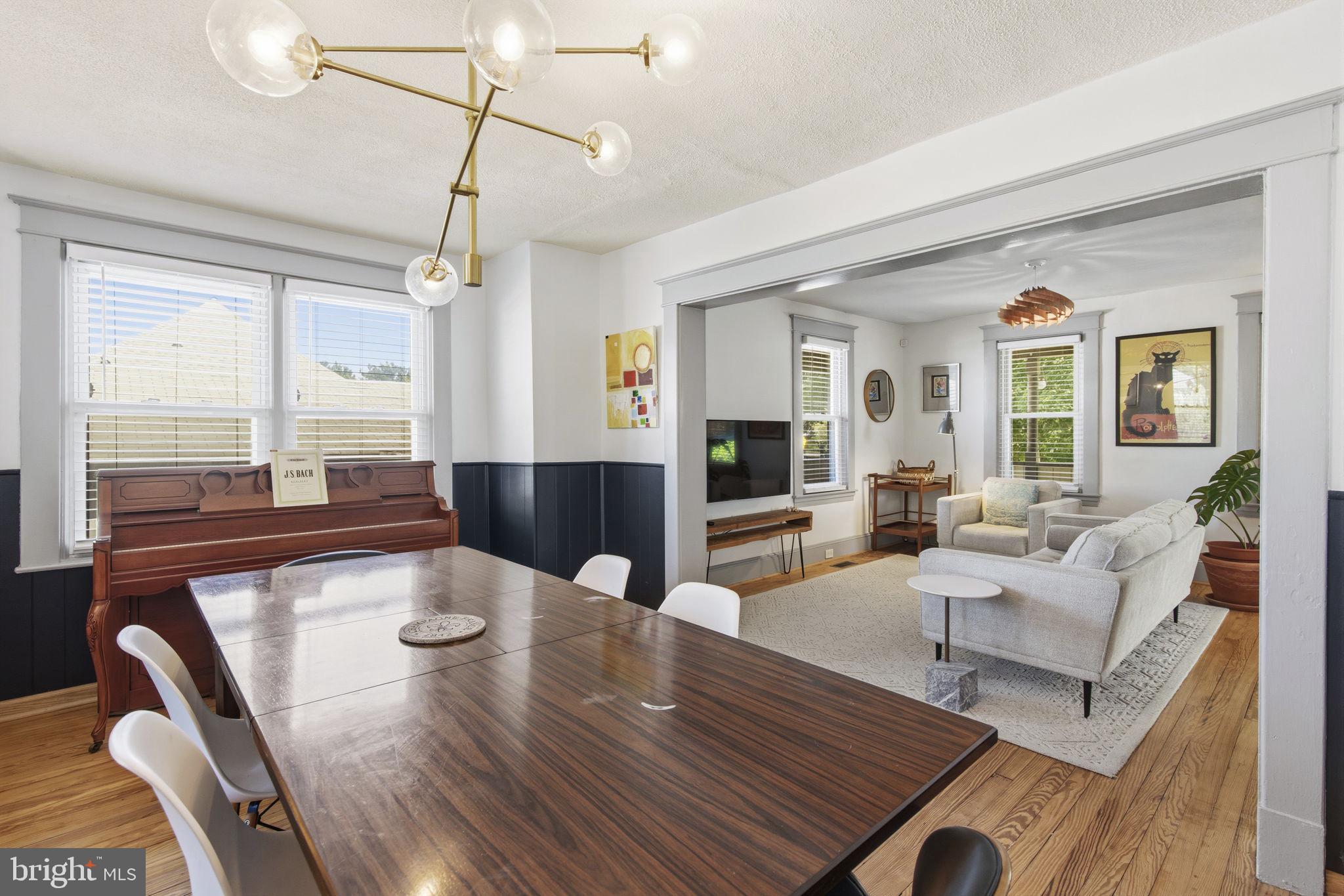 BLOOMSBURY FIELD - Residential