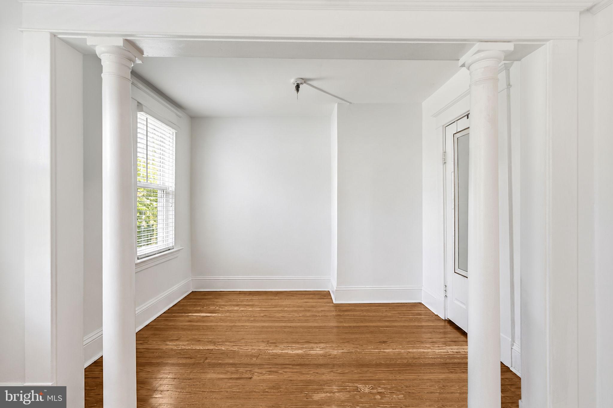 BLOOMSBURY FIELD - Residential