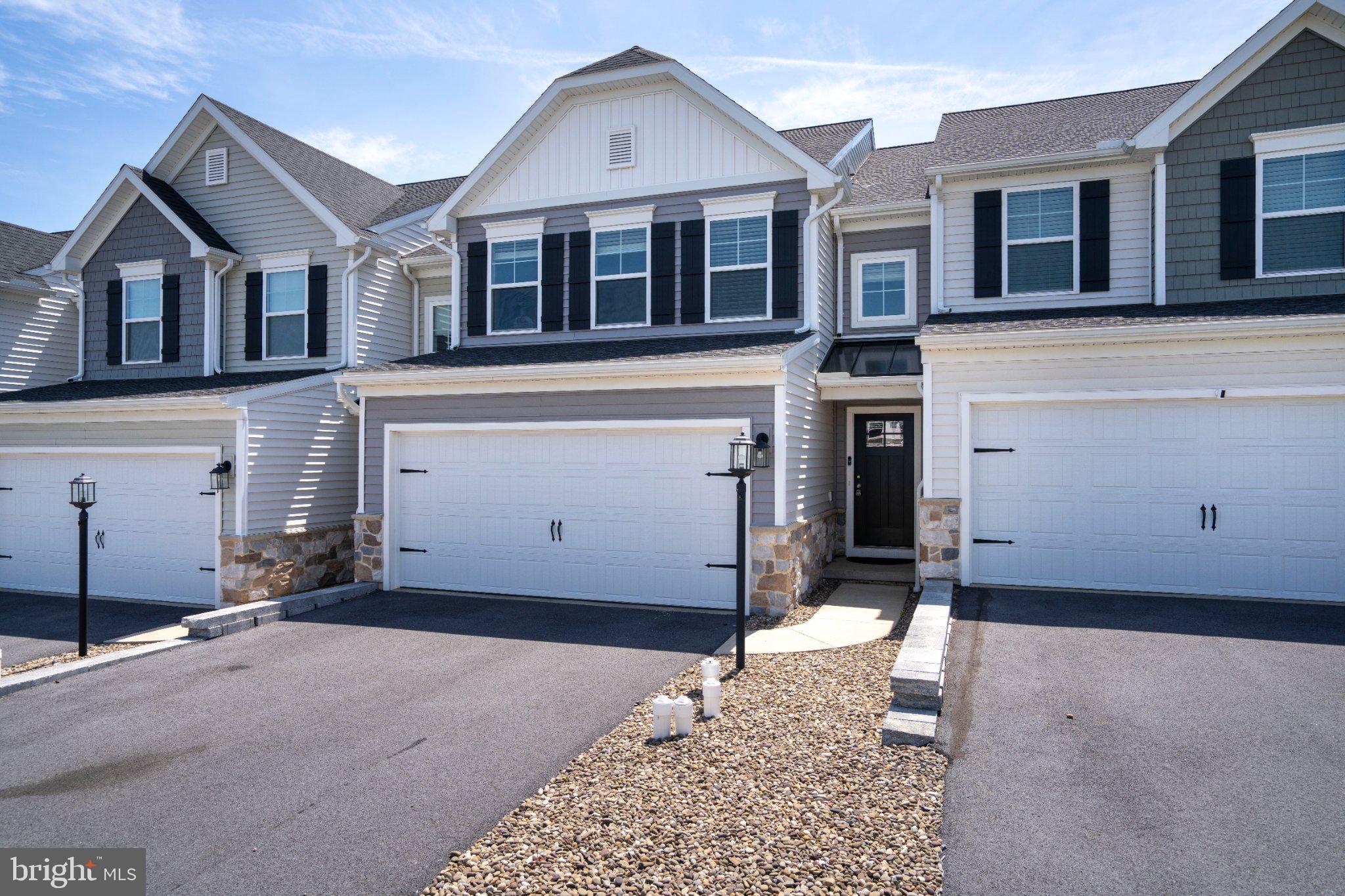 HARVEST MEADOWS - Residential