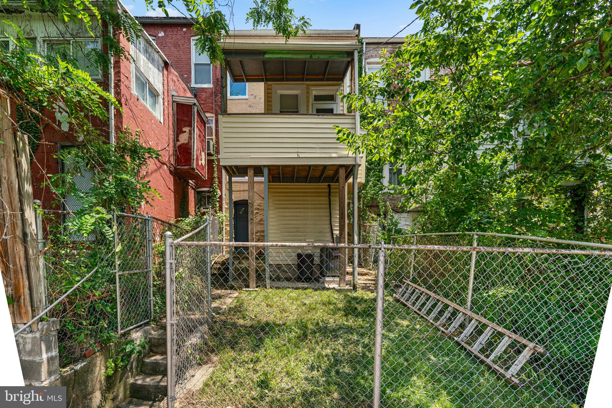 WINCHESTER - Residential