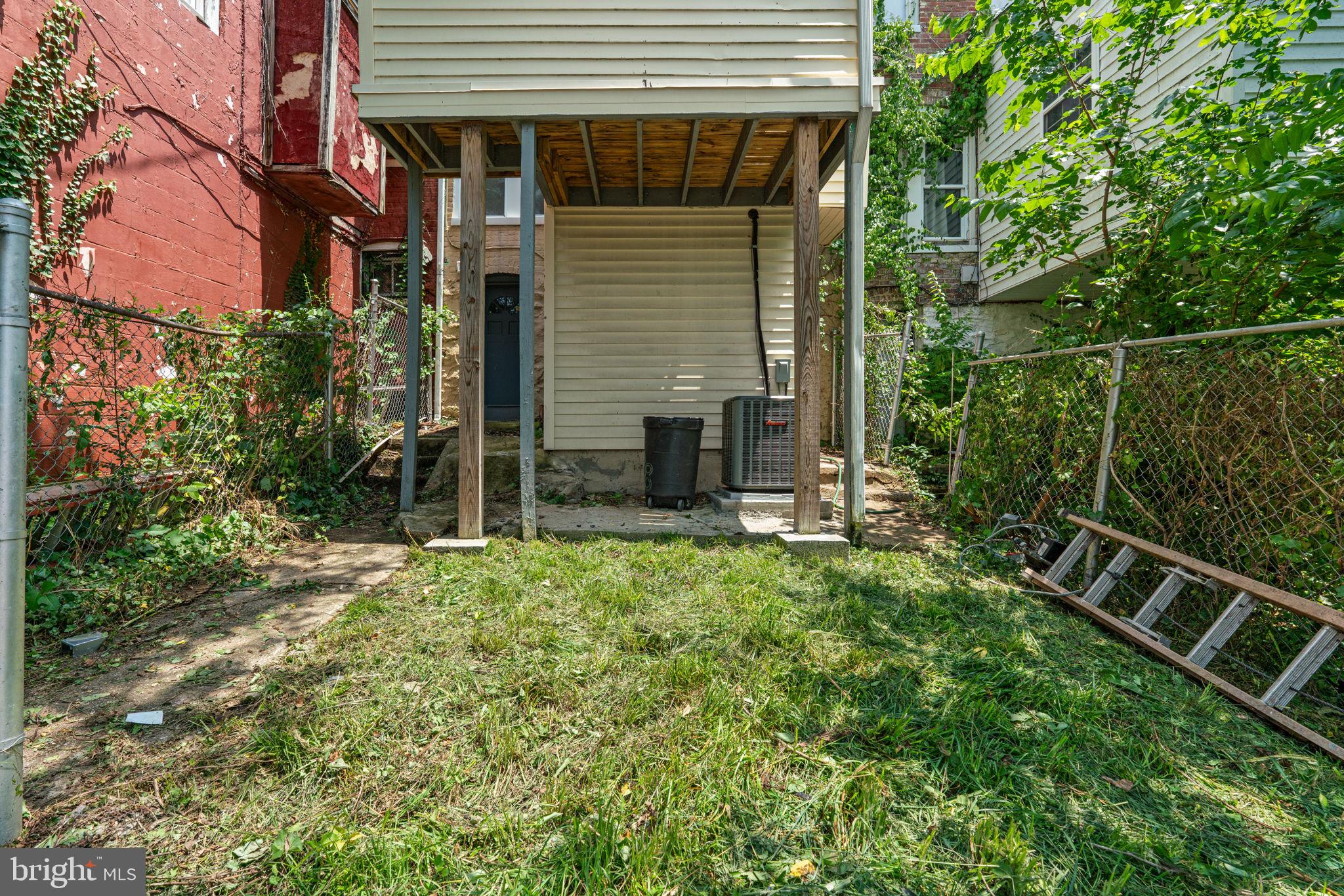 WINCHESTER - Residential