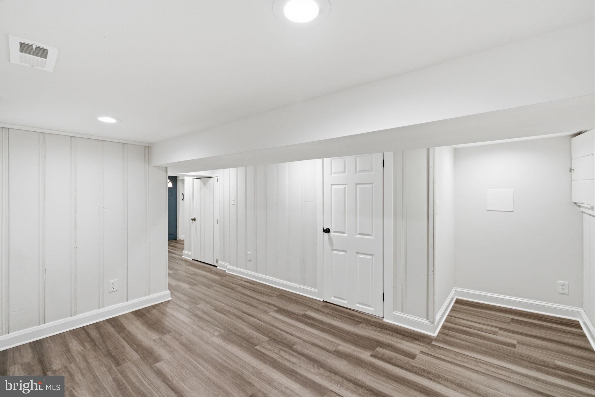 WINCHESTER - Residential