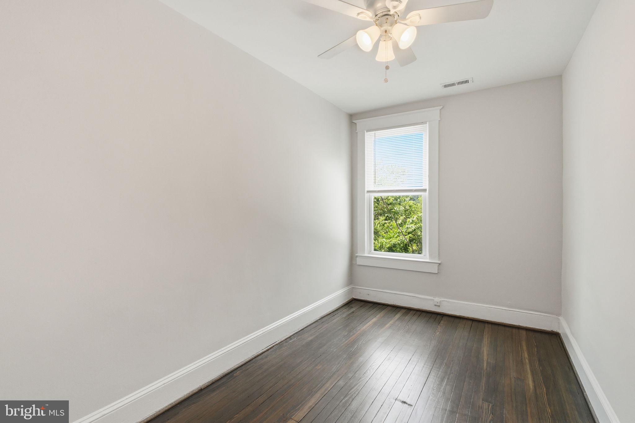 WINCHESTER - Residential