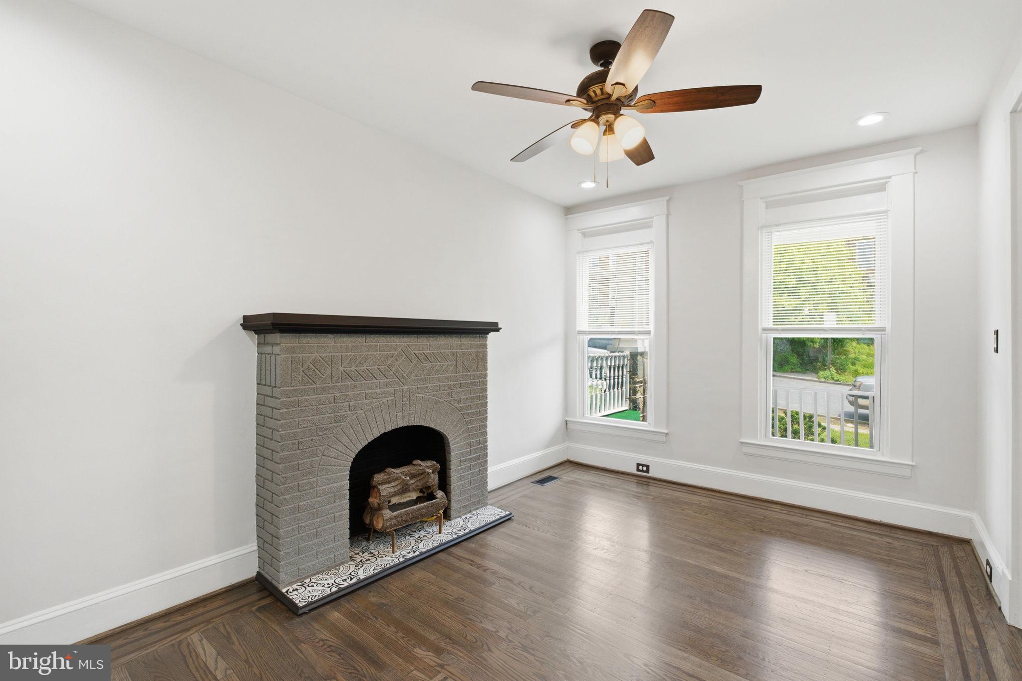 WINCHESTER - Residential