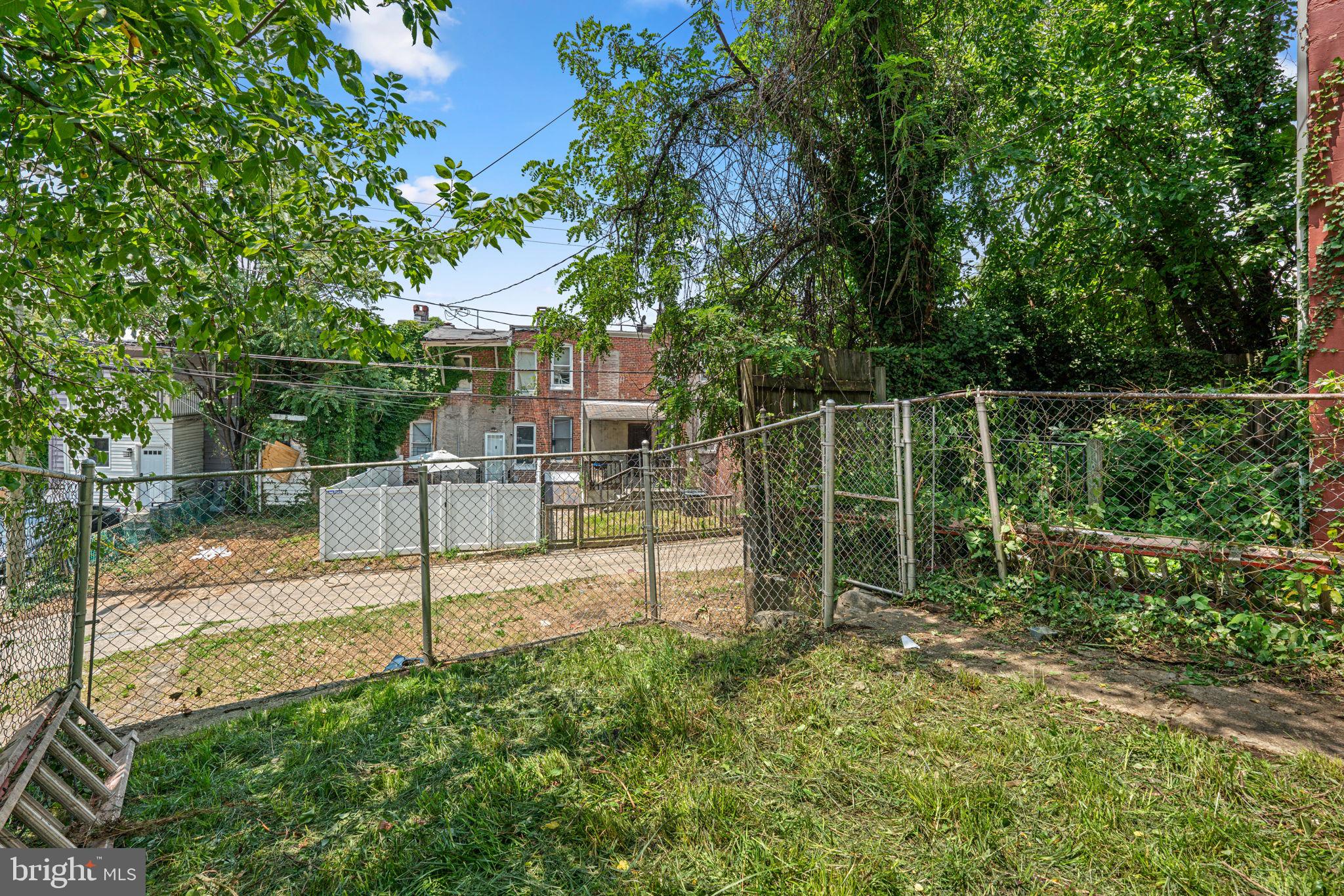 WINCHESTER - Residential