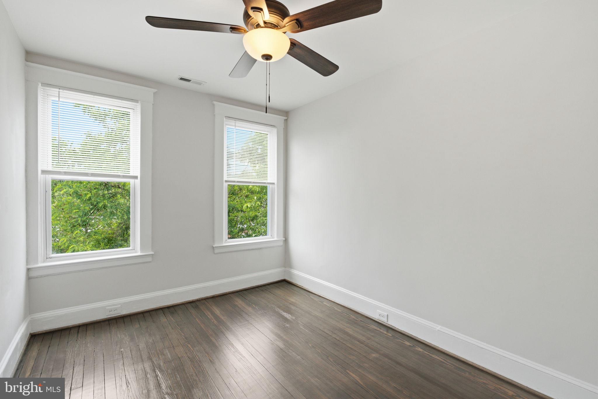 WINCHESTER - Residential