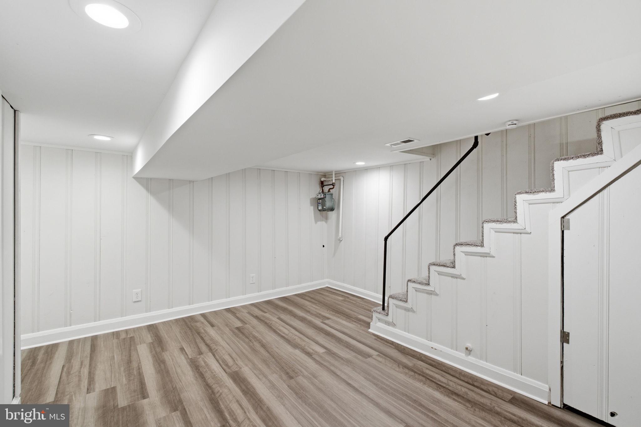 WINCHESTER - Residential