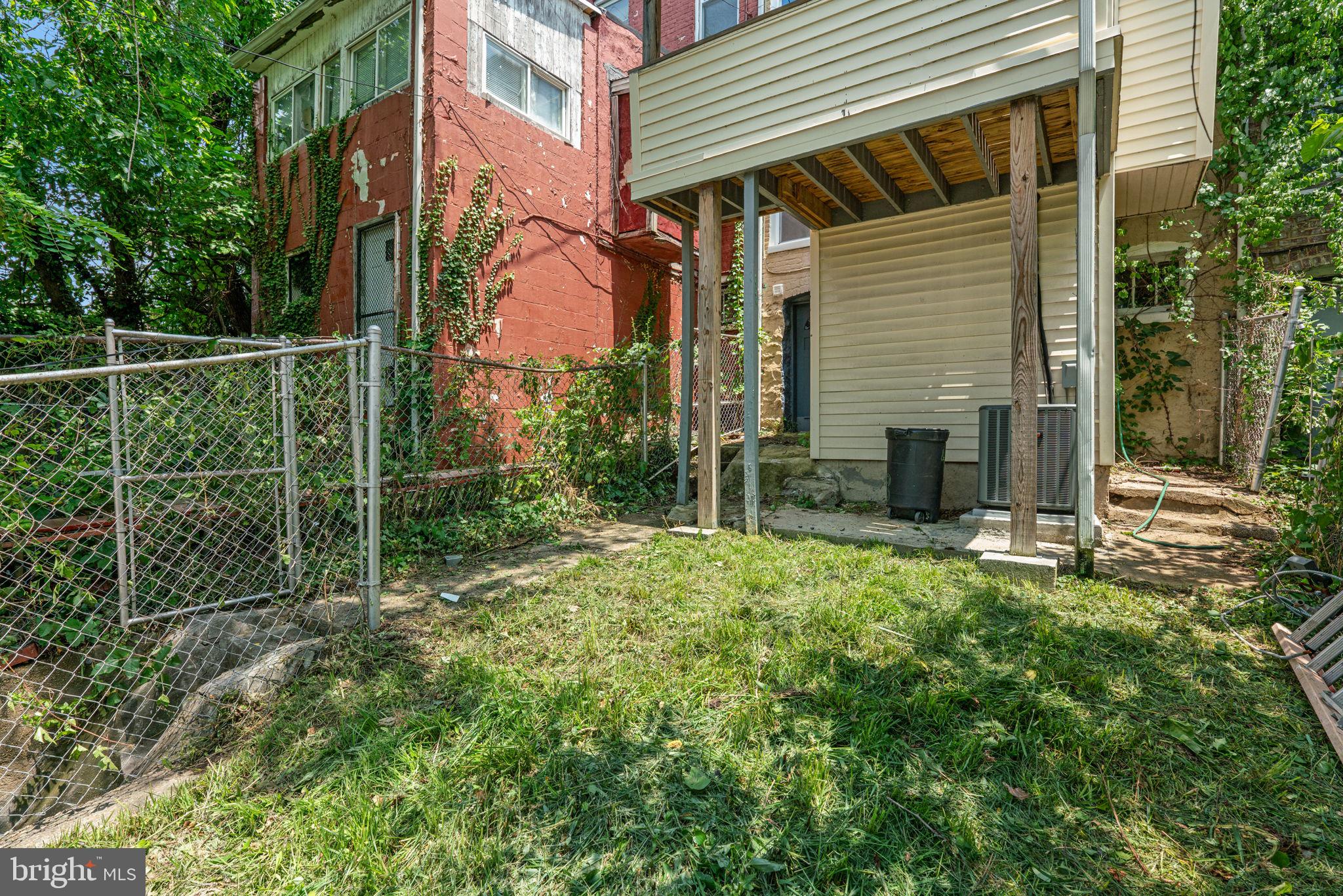 WINCHESTER - Residential